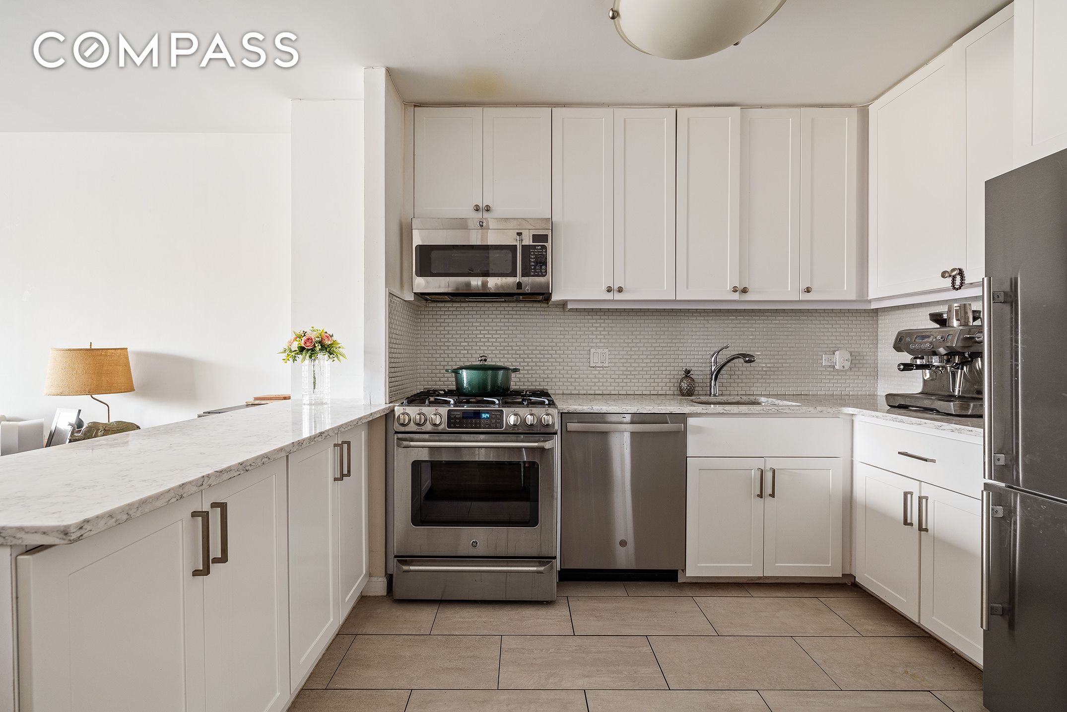 #4 photo, 22 W 15th Street, مانهاتن Flatiron , NY 10011