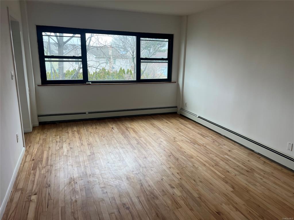 #5 photo, 91 Tulip Avenue, Floral Park , NY 11001