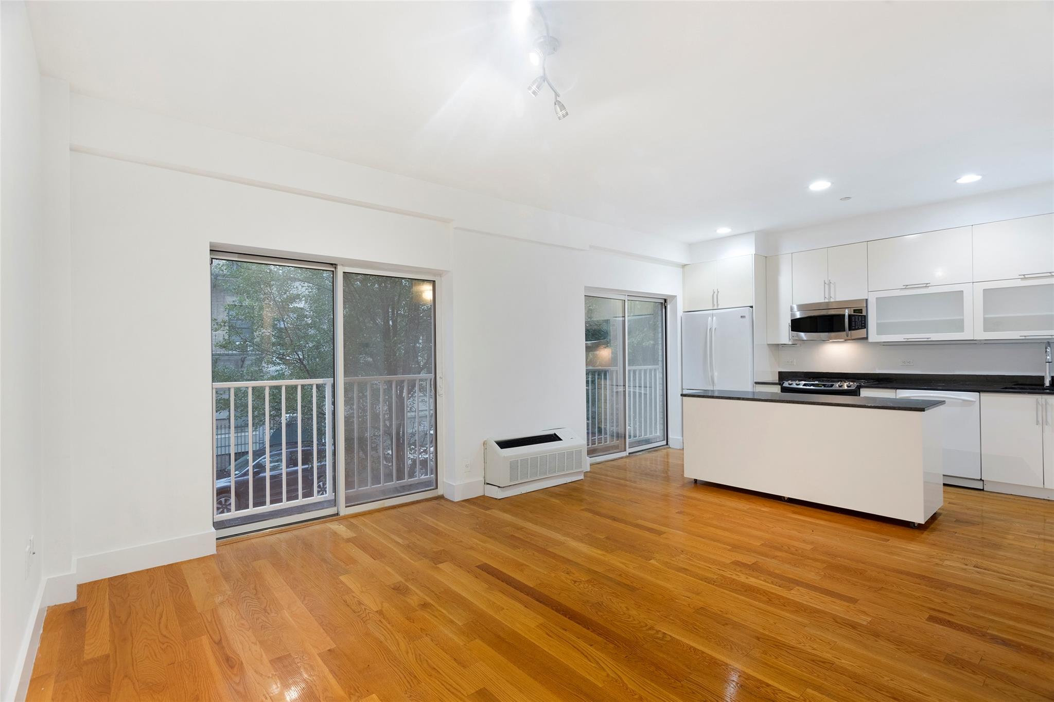 #4 photo, 221 W 148th Street, マンハッタン New York (Manhattan) , NY 10039