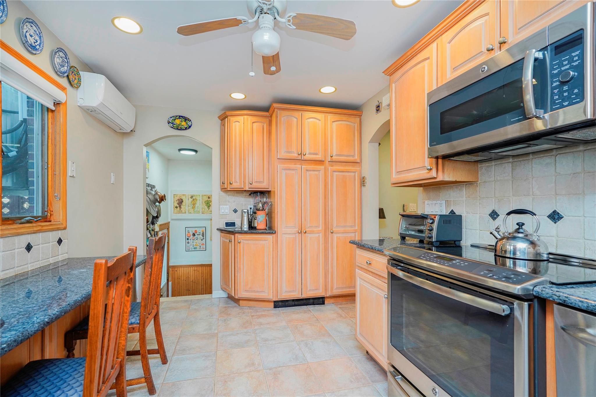 #13 photo, 44 Westbury Ave, スタテンアイランド Staten Island , NY 10301