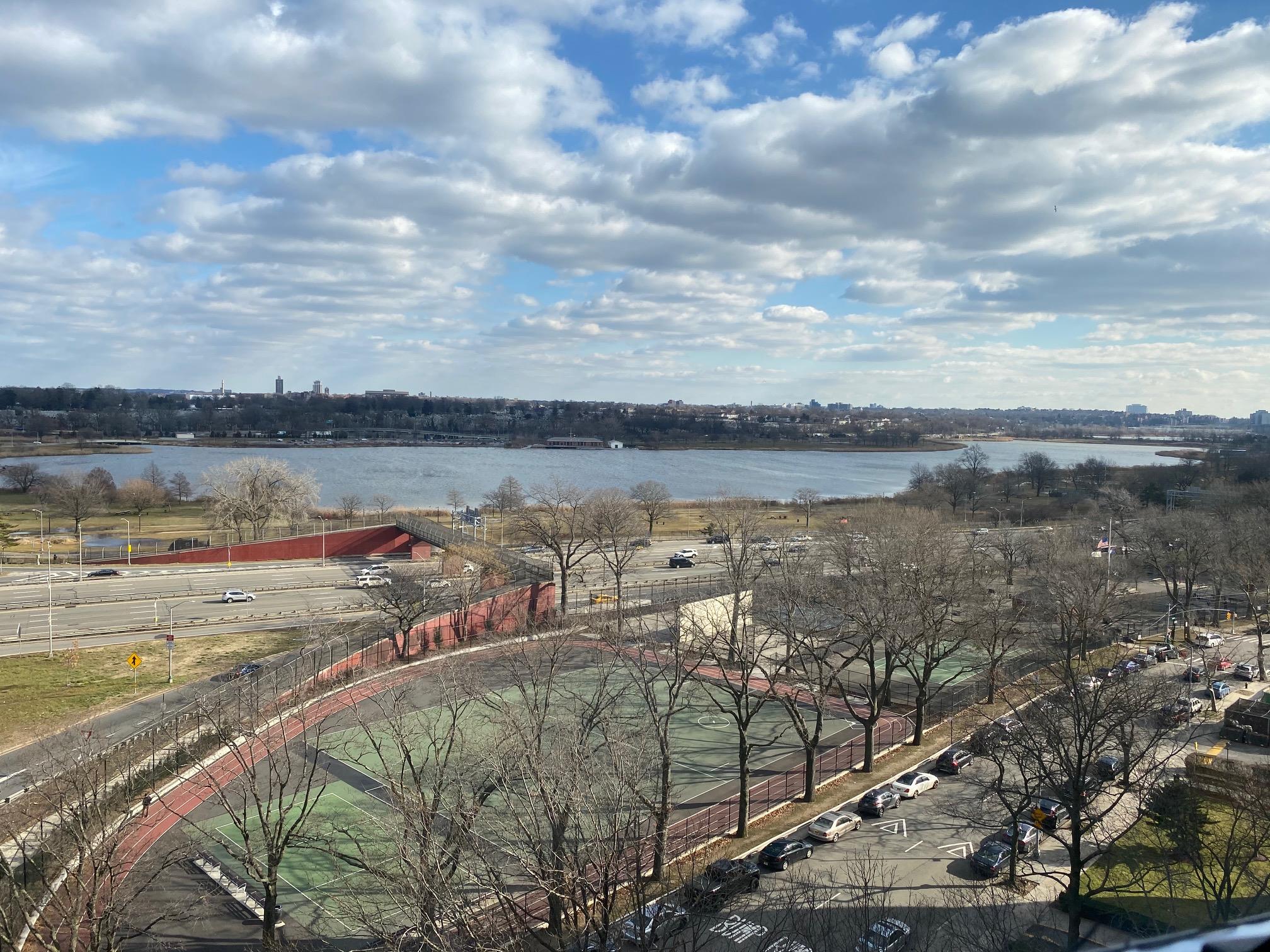 #5 photo, 61-20 Grand Central Parkway, クイーンズ区 Forest Hills , NY 11375