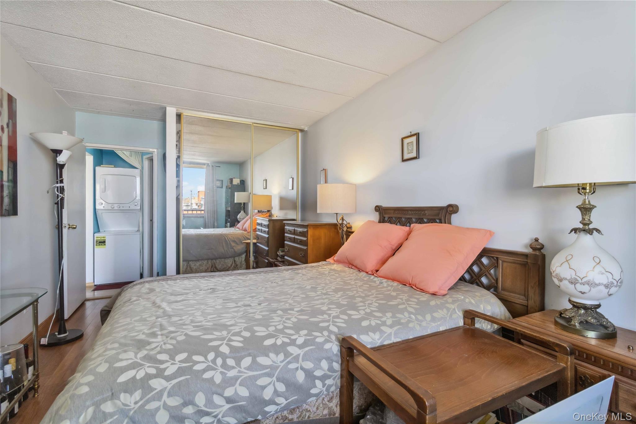 #14 photo, 23-22 30 Road, クイーンズ区 Astoria , NY 11102