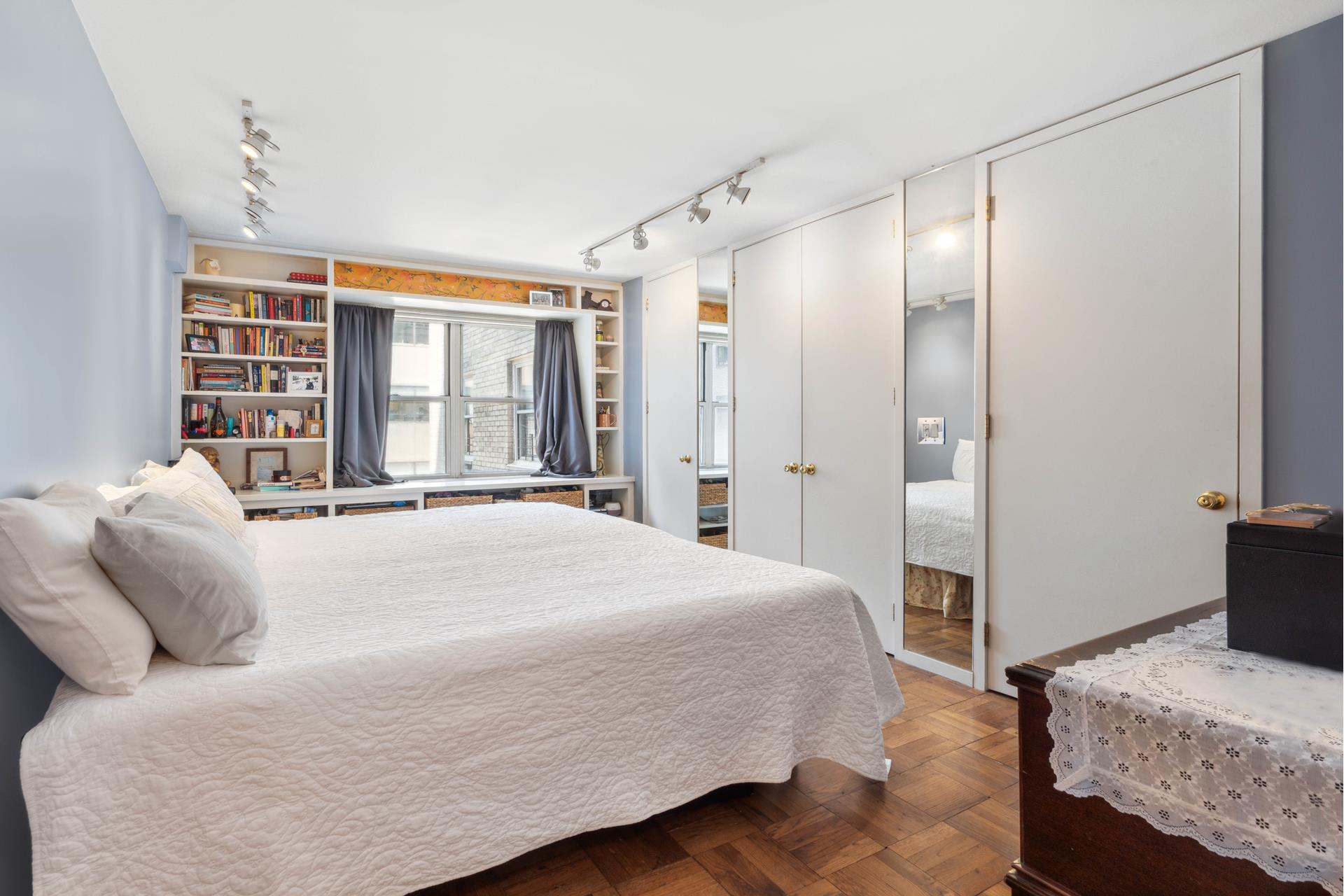 #5 photo, 136 E 56TH Street, マンハッタン Midtown East , NY 10022