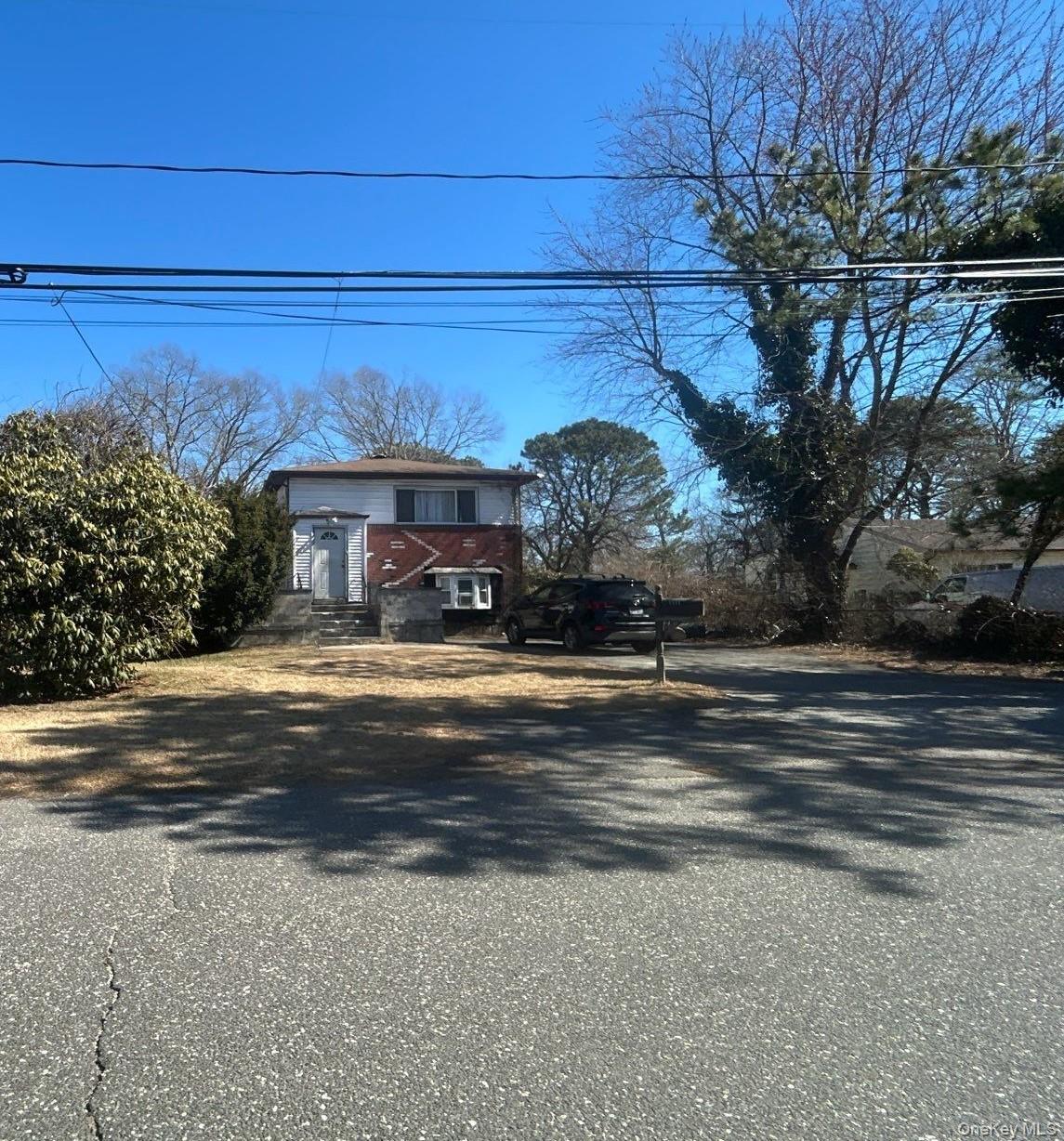 #2 photo, 1181 Ocean Avenue, Bay Shore , NY 11706