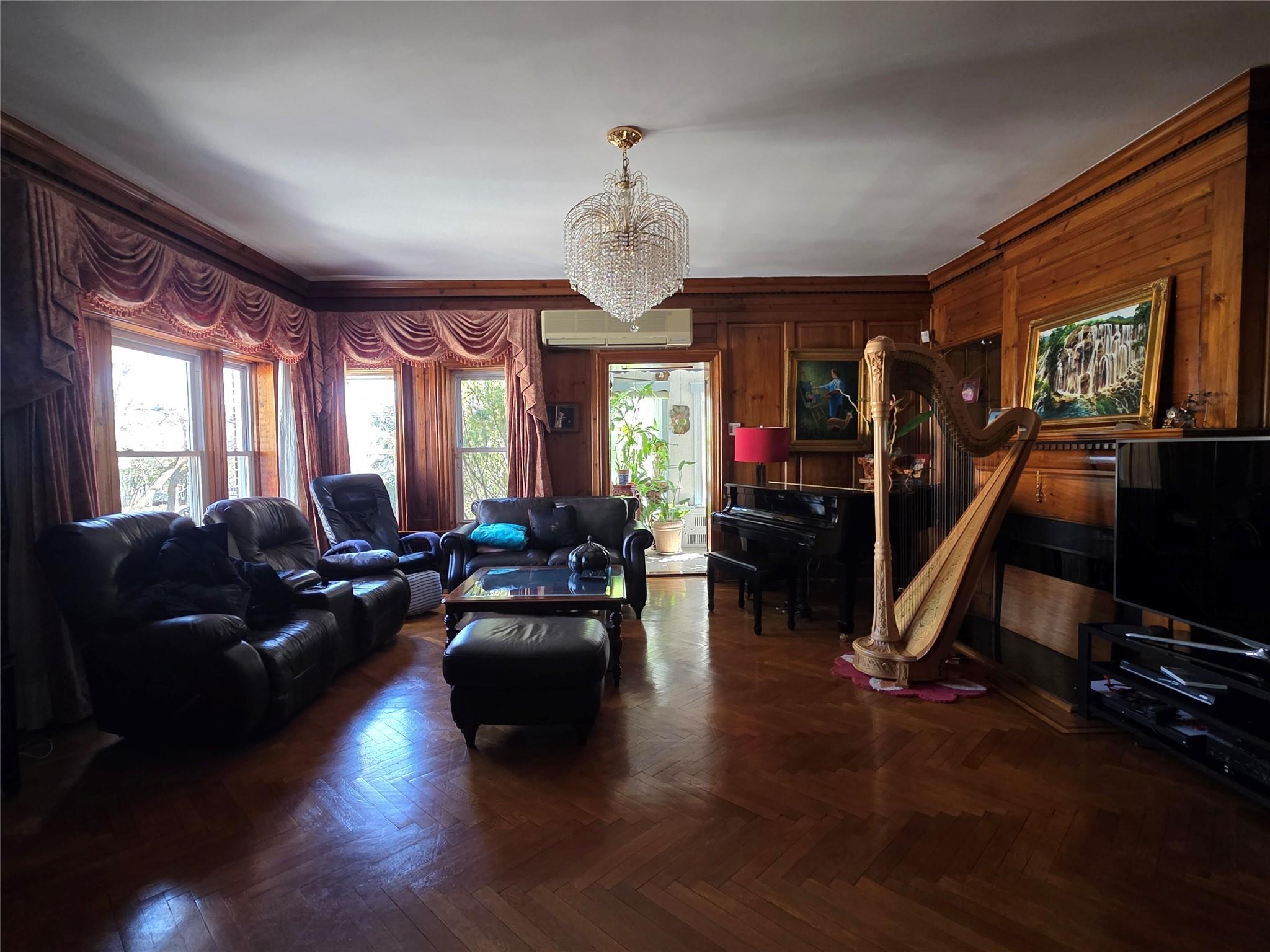 #6 photo, 8540 Forest Parkway, Woodhaven , NY 11421