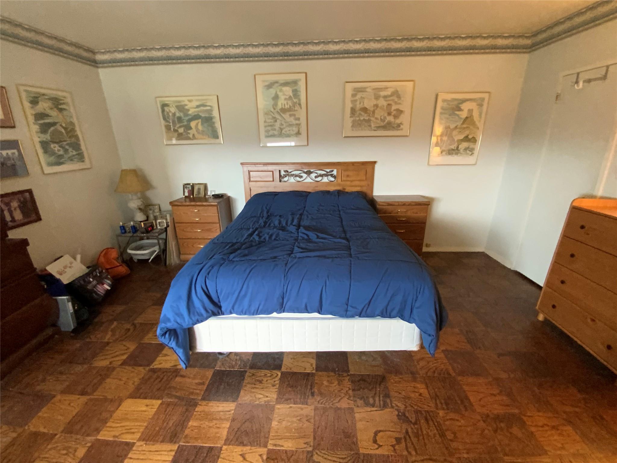 #13 photo, 27010 Grand Central Parkway, クイーンズ区 Floral Park , NY 11005