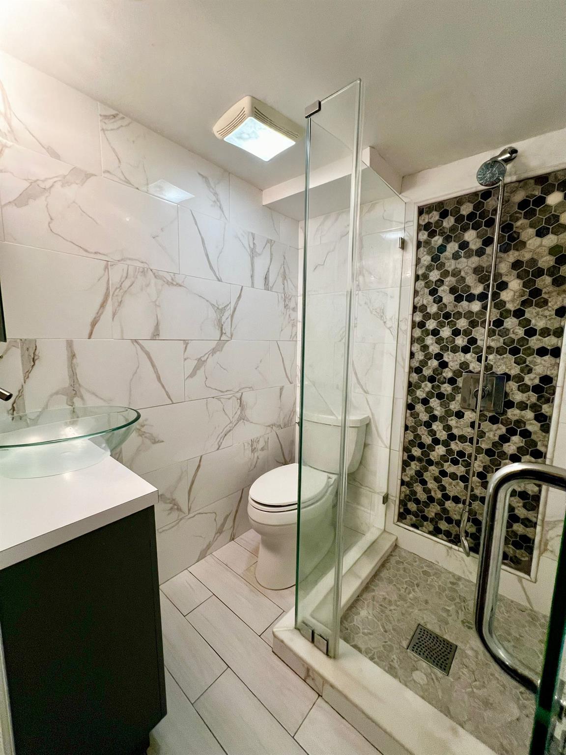 #11 photo, 9317 201 Street, Hollis , NY 11423