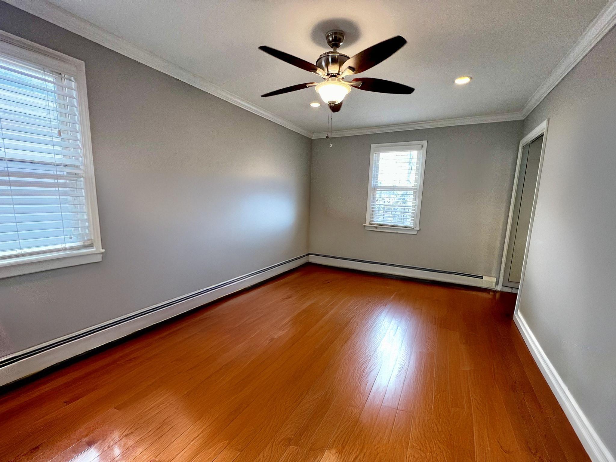 #4 photo, 9317 201 Street, Hollis , NY 11423