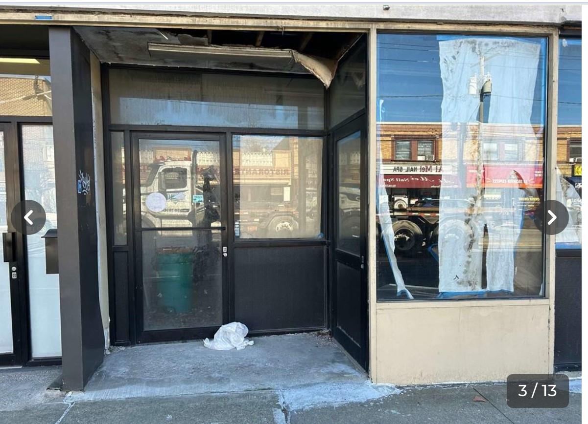 #2 photo, 911 Hempstead Turnpike, ナッソー郡 Franklin Square , NY 11010