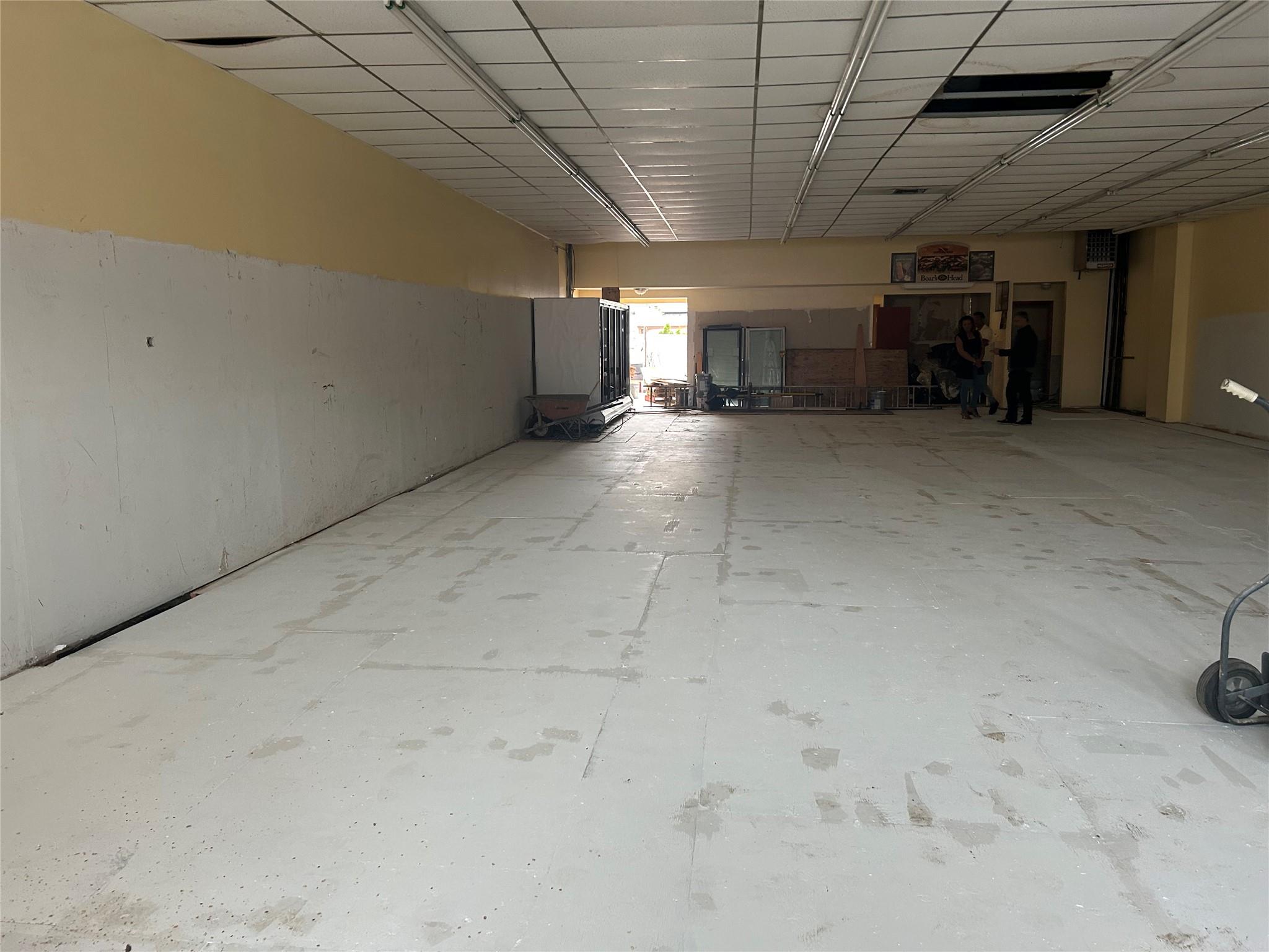 #3 photo, 911 Hempstead Turnpike, ナッソー郡 Franklin Square , NY 11010