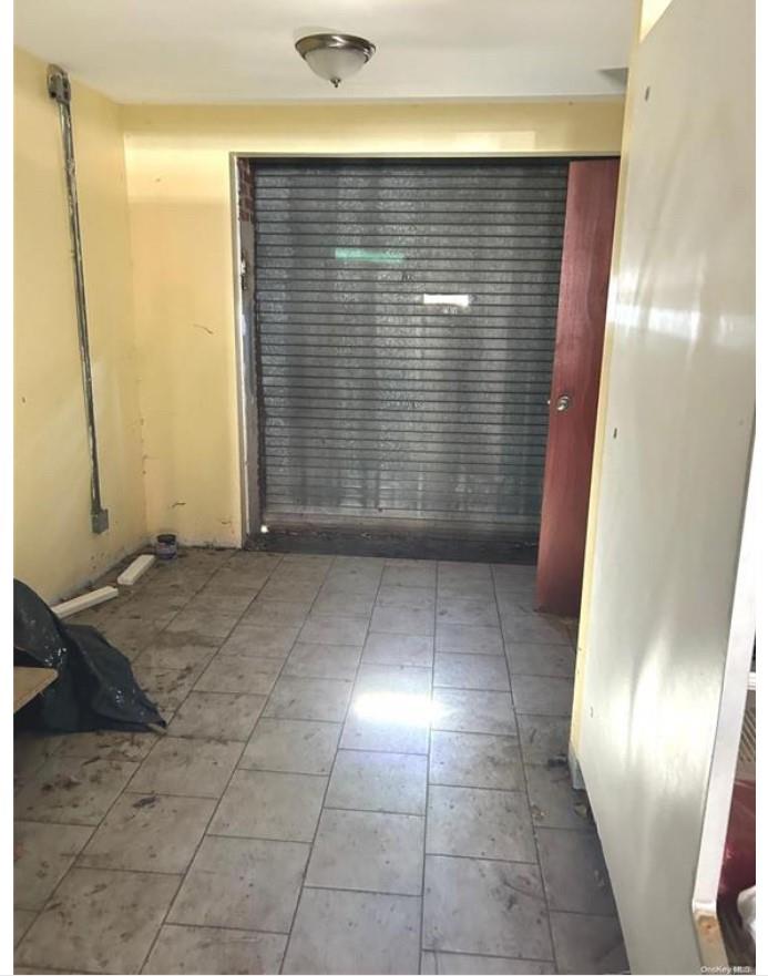 #6 photo, 911 Hempstead Turnpike, ナッソー郡 Franklin Square , NY 11010