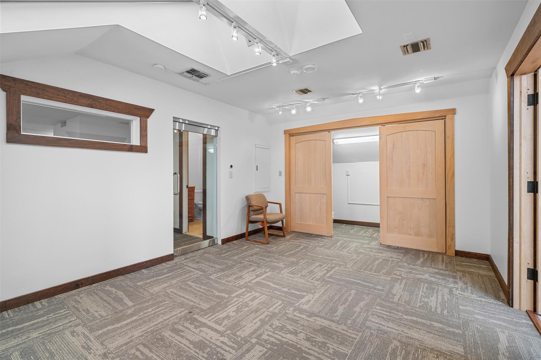 #9 photo, 615 State Route 32, Highland Mills , NY 10930