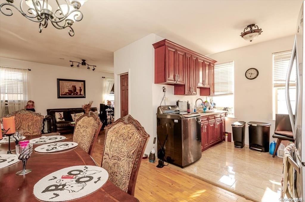 #12 photo, 78-01 69th Road, クイーンズ区 Middle Village , NY 11379