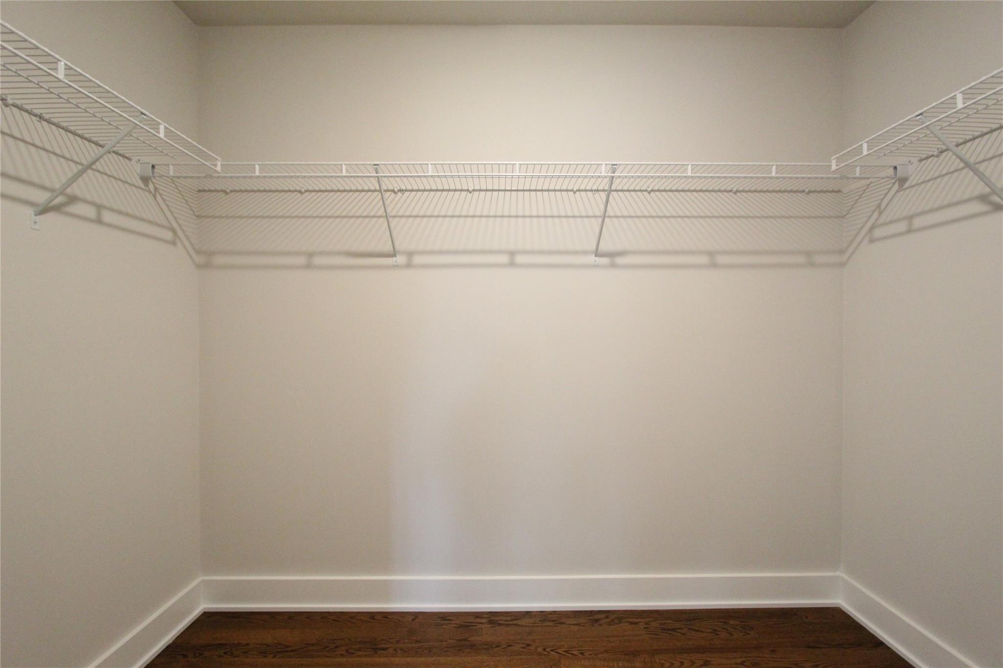 #17 photo, 46 Newins Street, Саффолк ‖ Center Moriches , NY 11934