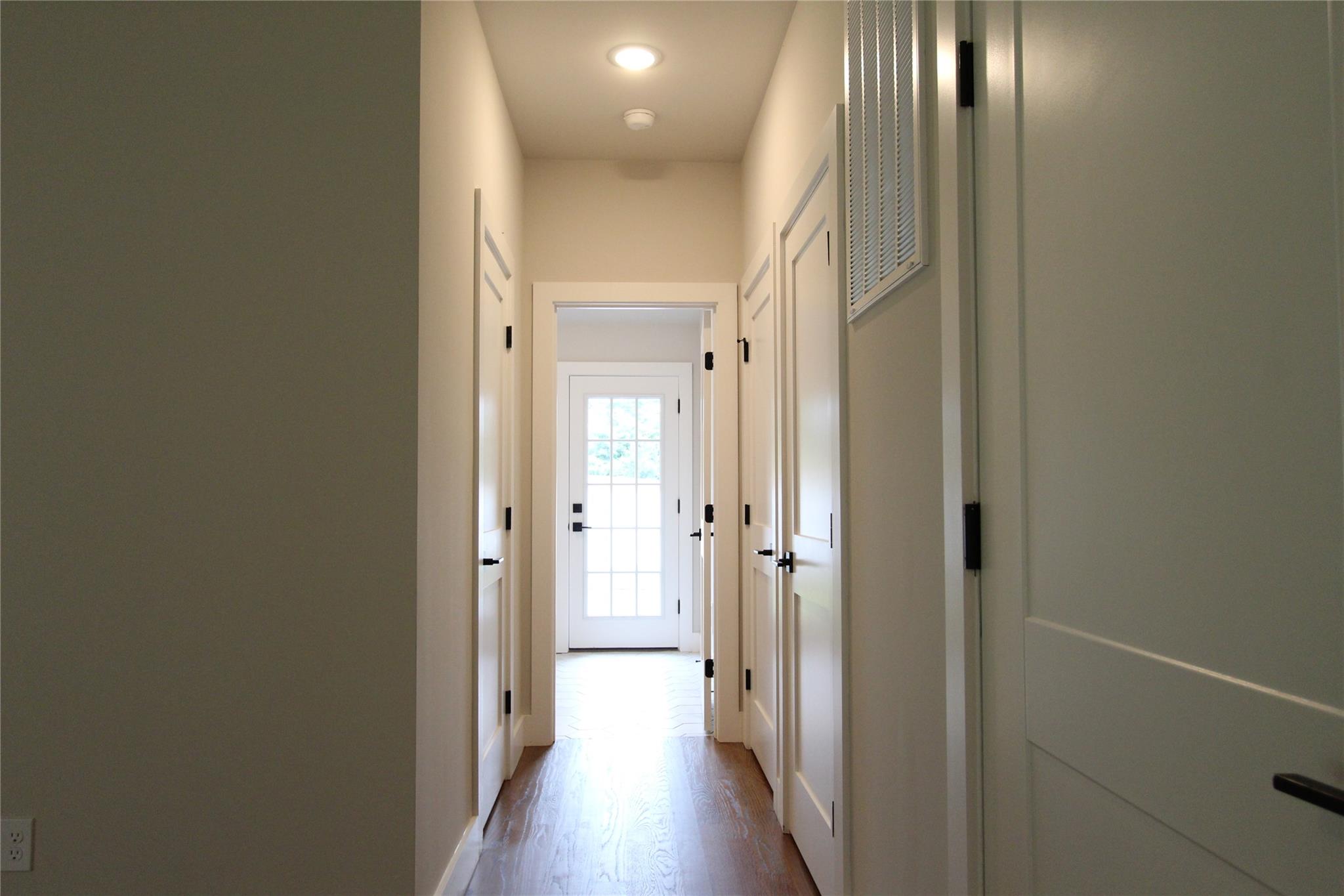 #3 photo, 46 Newins Street, Саффолк ‖ Center Moriches , NY 11934