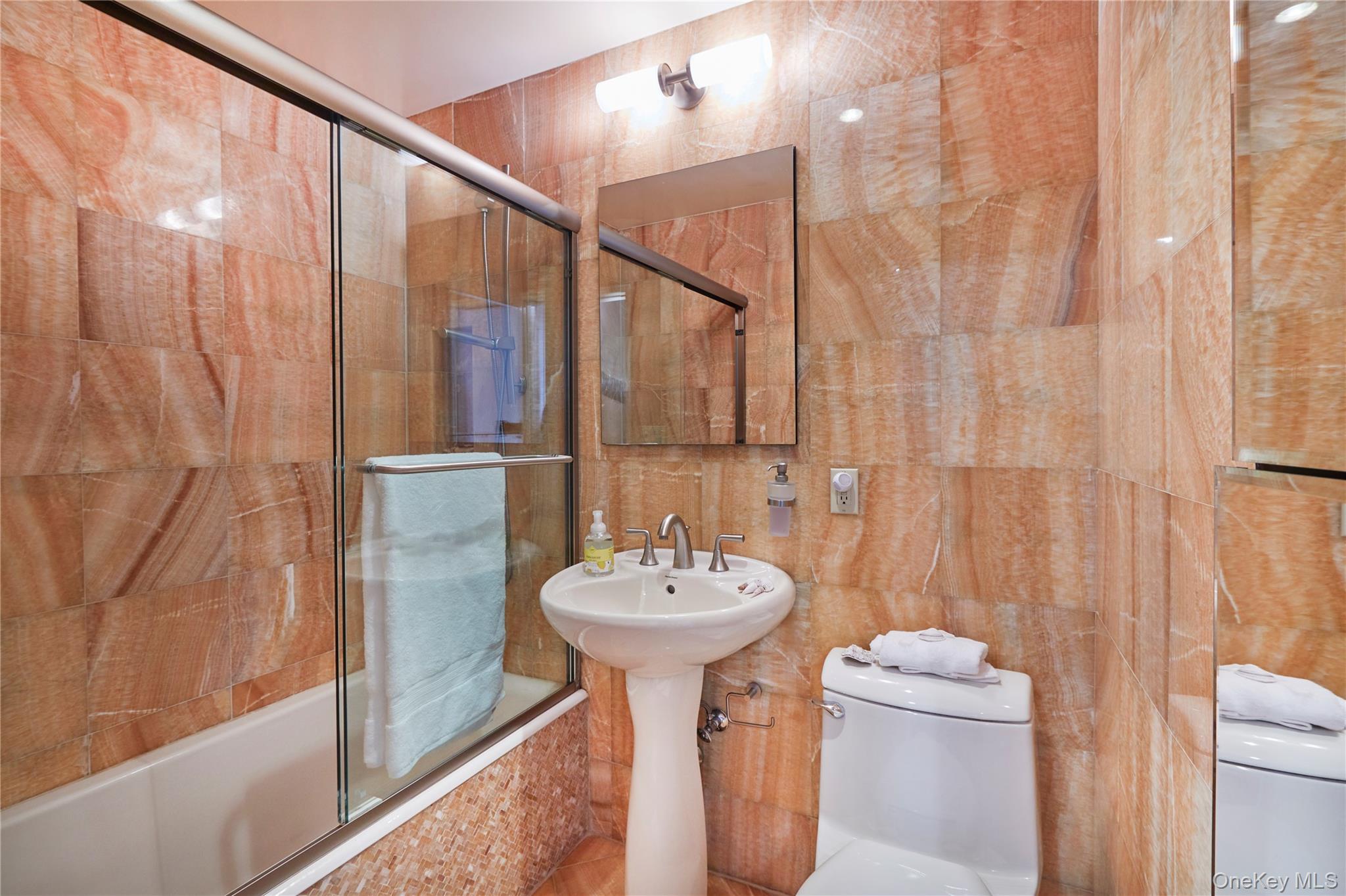 #17 photo, 4425 Douglas Avenue, ブロンクス区 Bronx , NY 10471