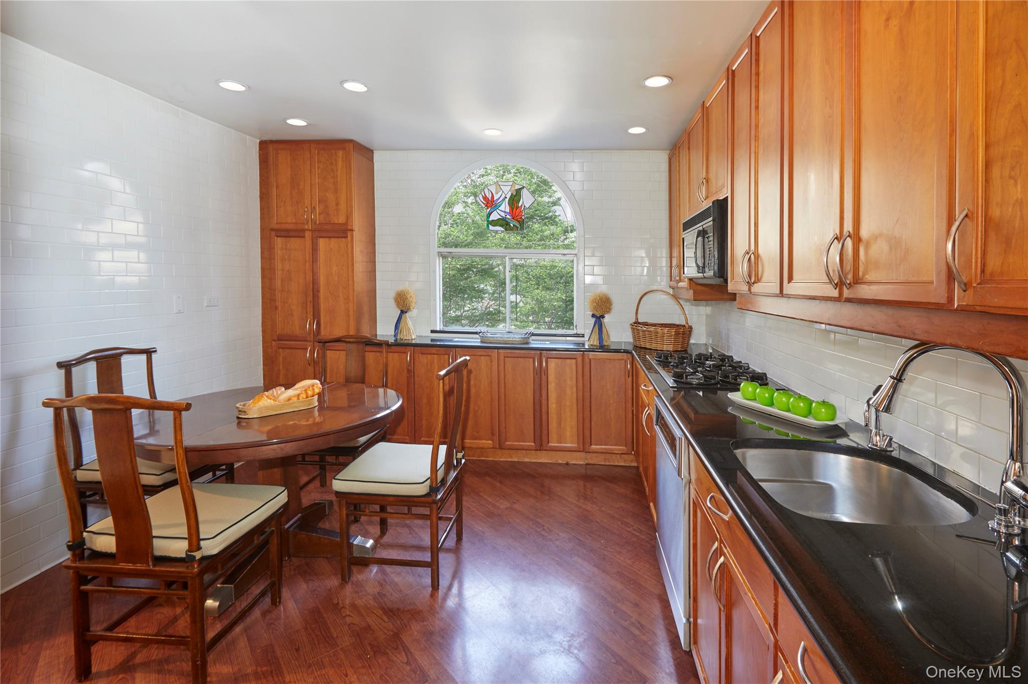 #8 photo, 4425 Douglas Avenue, ブロンクス区 Bronx , NY 10471