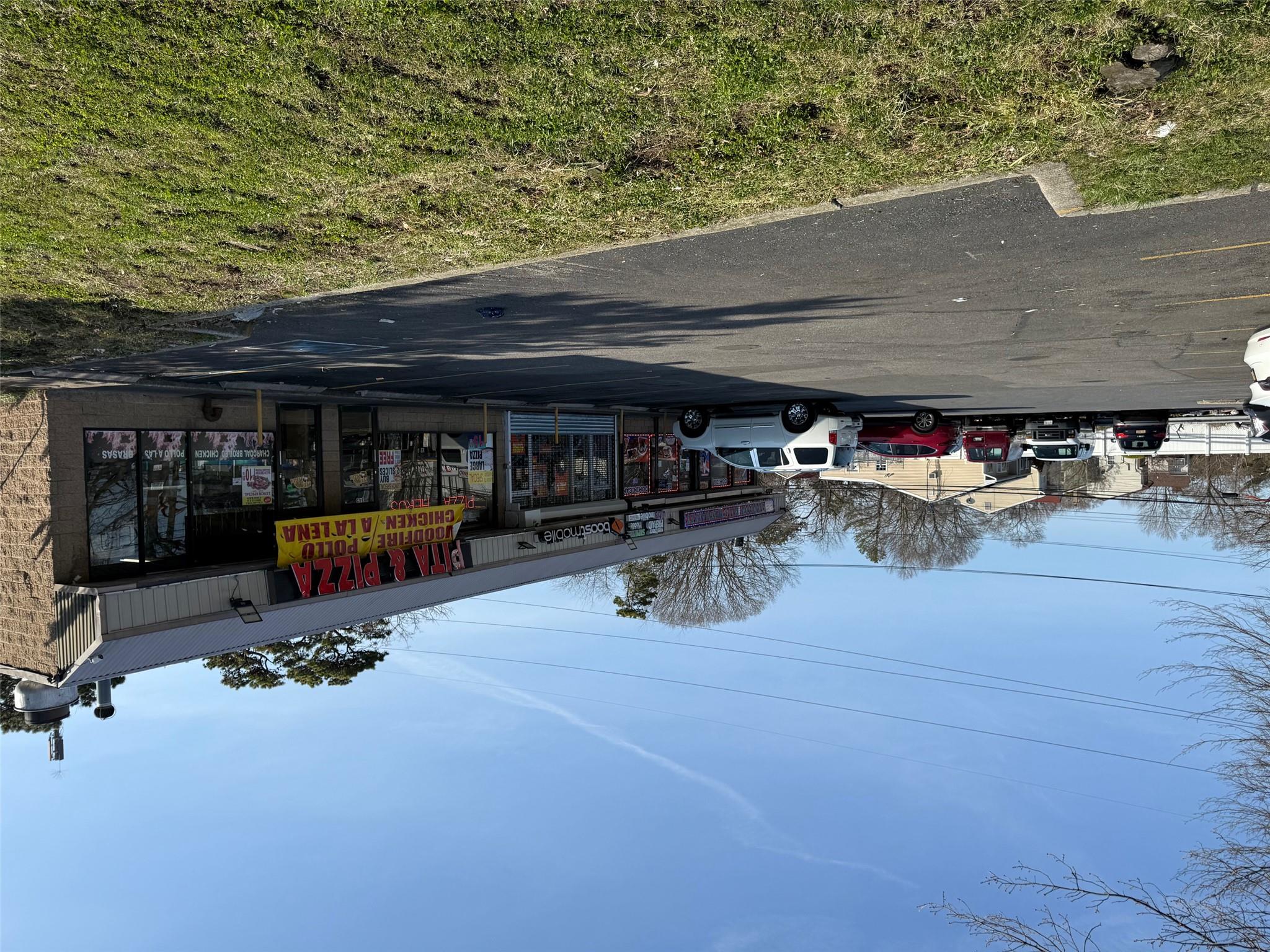 #12 photo, 345 Washington Avenue, サフォーク郡 Brentwood , NY 11717