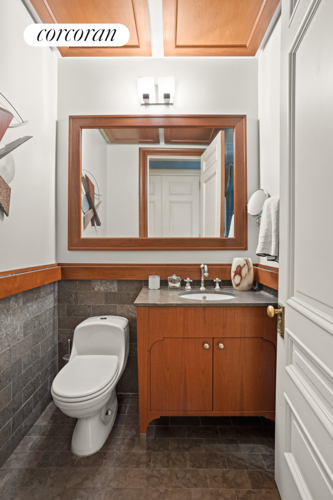 #7 photo, 2109 BROADWAY, Upper West Side , NY 10023