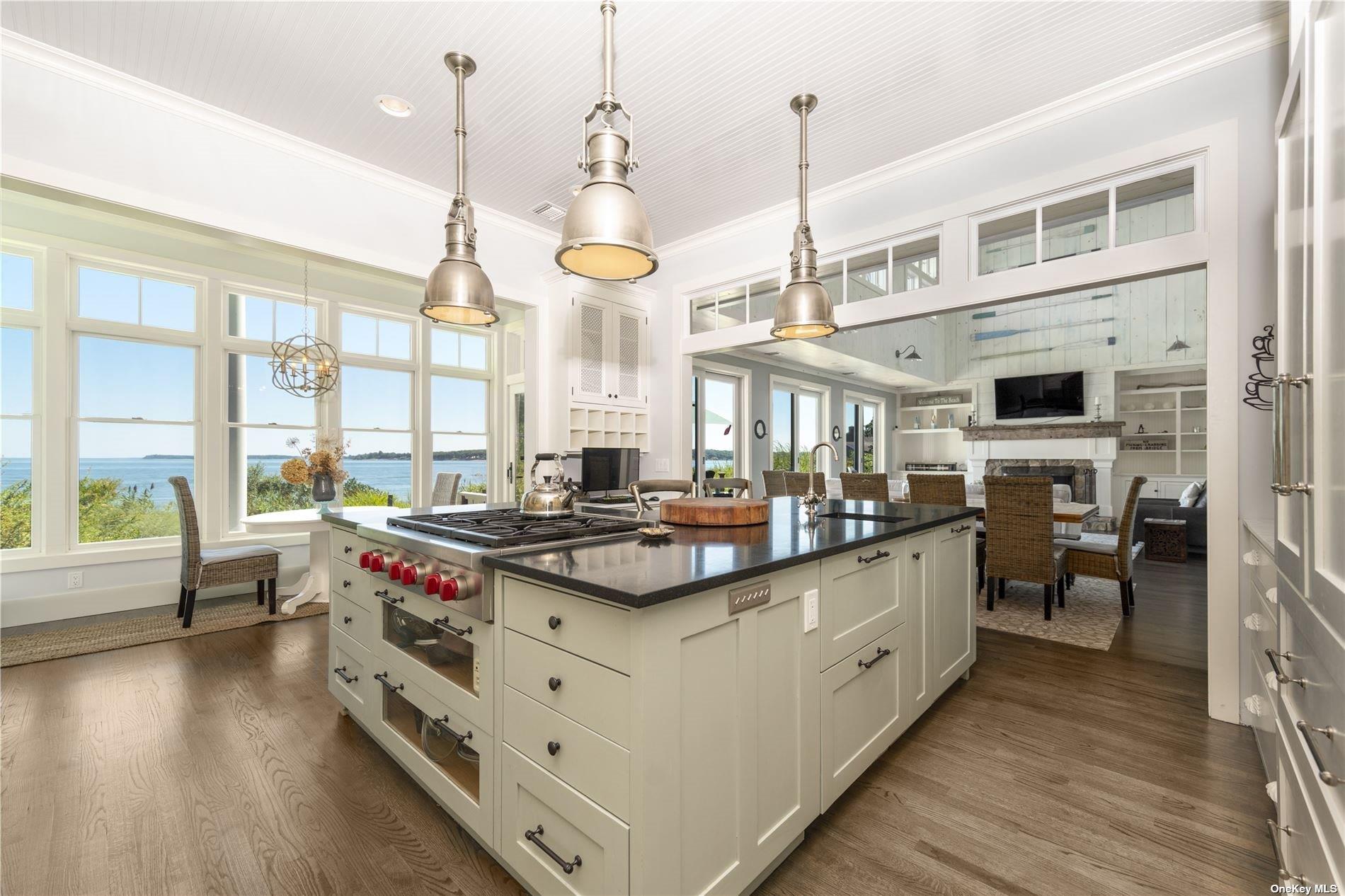 #11 photo, 3345 Cedar Lane, サフォーク郡 East Marion , NY 11939