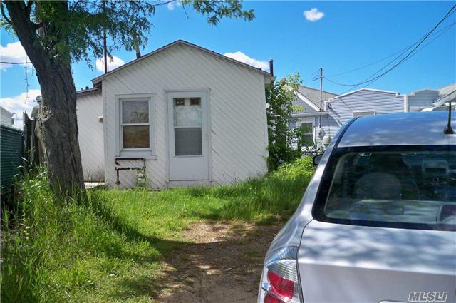 #2 photo, 102-23 Russell Street, クイーンズ区 Hamilton Beach , NY 11414