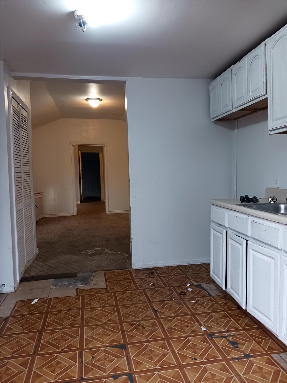 #4 photo, 102-23 Russell Street, クイーンズ区 Hamilton Beach , NY 11414