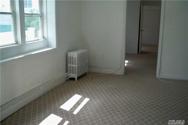 #6 photo, 102-23 Russell Street, クイーンズ区 Hamilton Beach , NY 11414