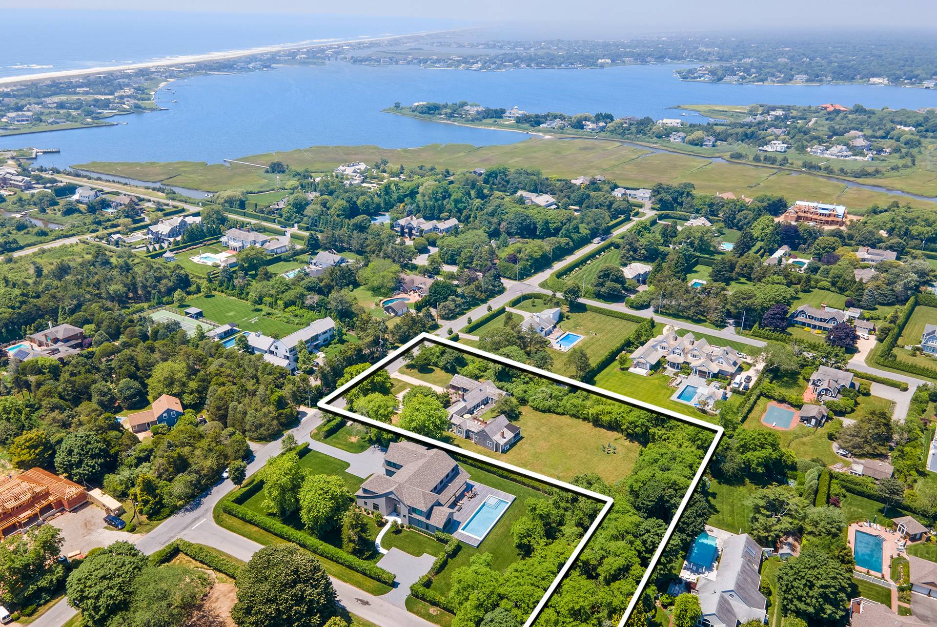 #3 photo, 19 Quaquanantuck Lane, サフォーク郡 Quogue , NY 11959