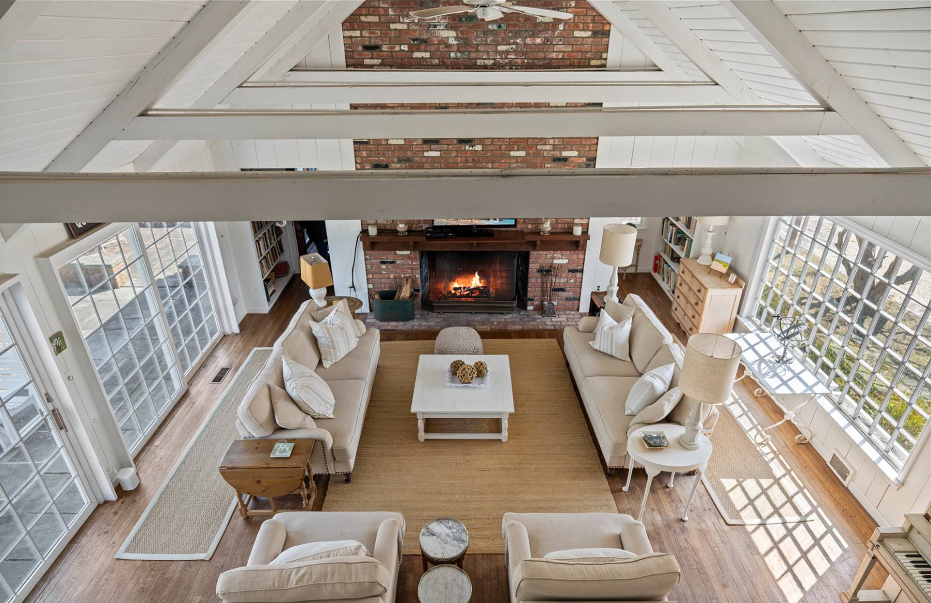 #9 photo, 19 Quaquanantuck Lane, サフォーク郡 Quogue , NY 11959