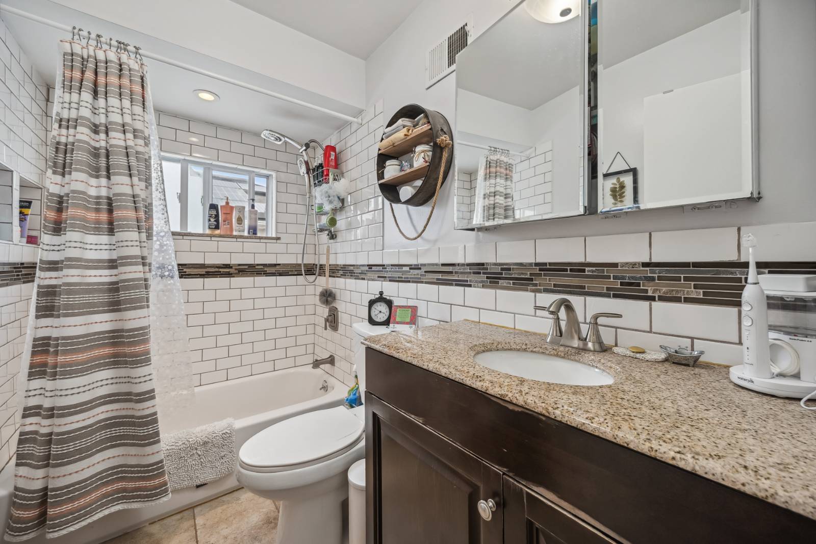 #18 photo, 151 Amity Pl, スタテンアイランド Staten Island , NY 10303