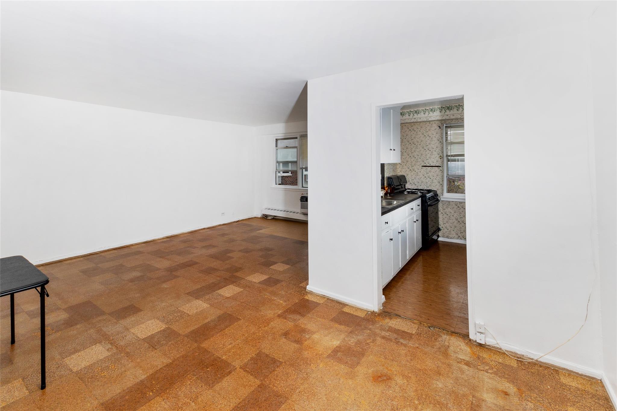 #4 photo, 172-70 Highland Avenue, クイーンズ区 Jamaica Estates , NY 11432