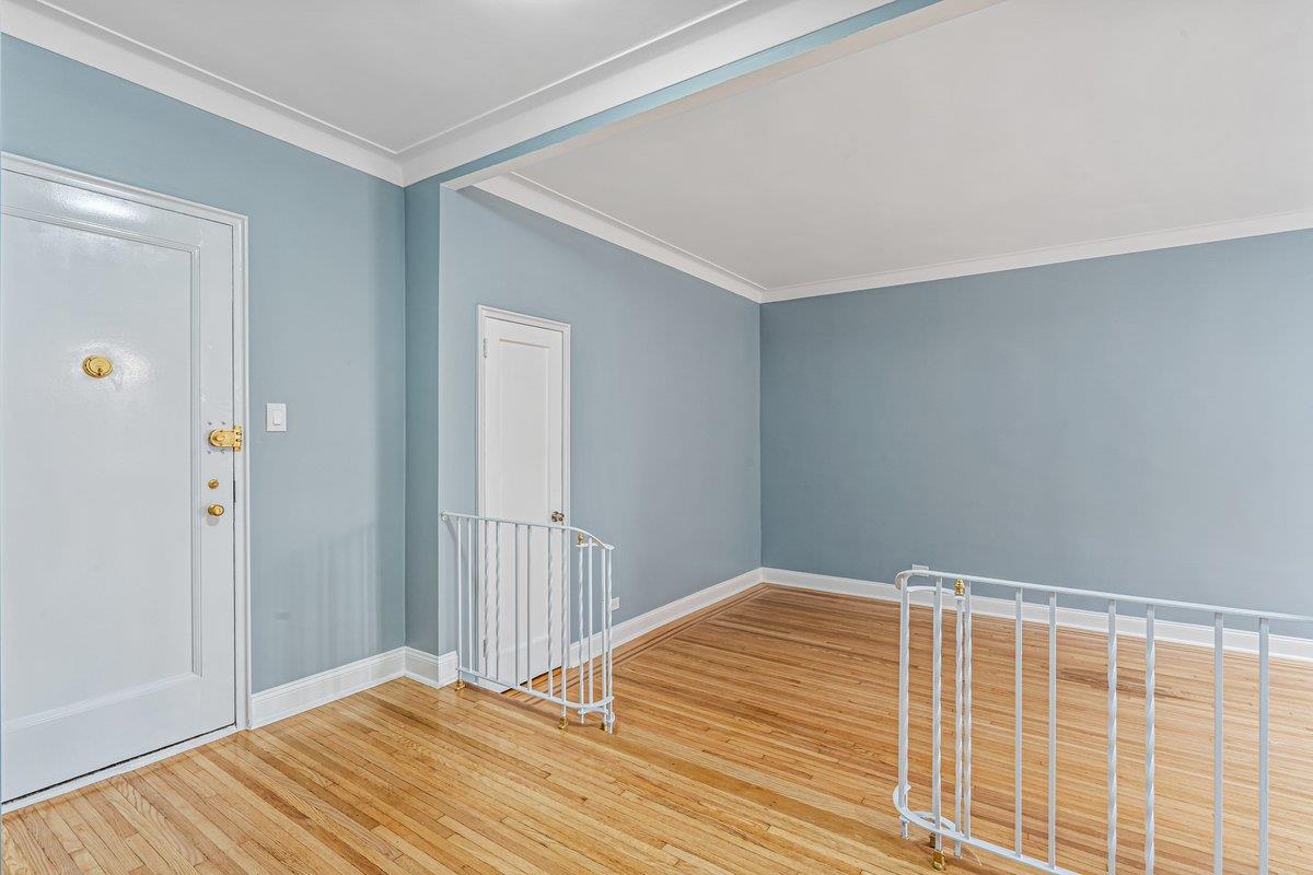 #8 photo, 77-14 113 Street, 皇后區 森林小丘 Forest Hills , NY 11375