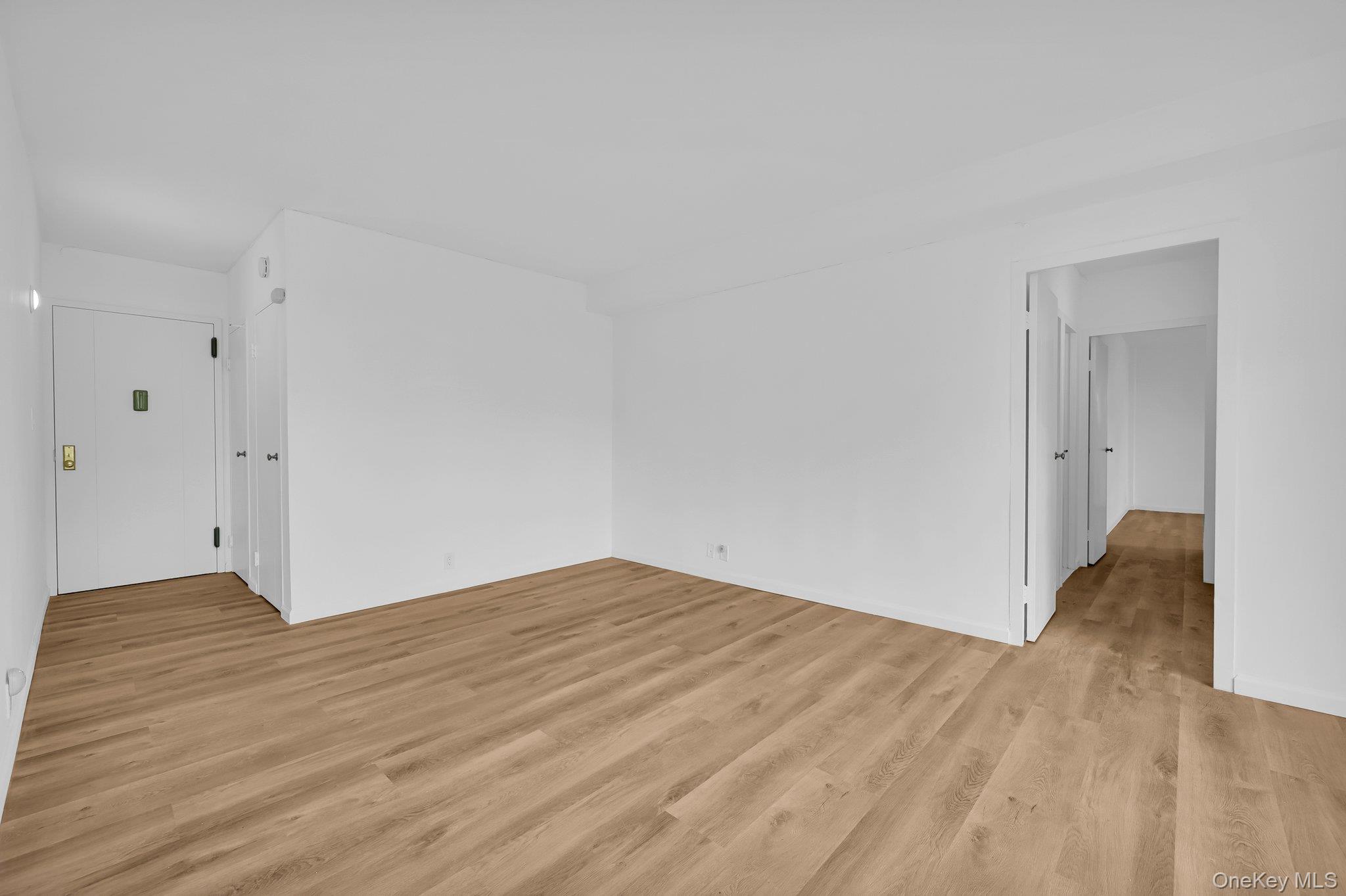 #7 photo, 3 Fordham Hill Oval, ブロンクス区 Bronx , NY 10468