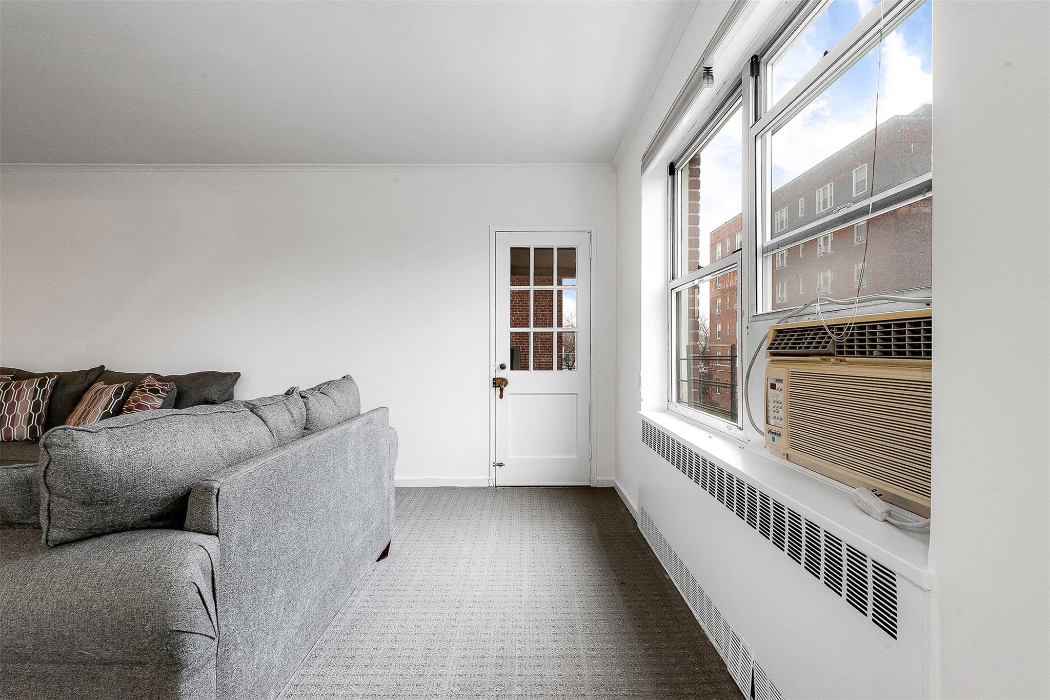 #9 photo, 67-66 108th Street, クイーンズ区 Forest Hills , NY 11375