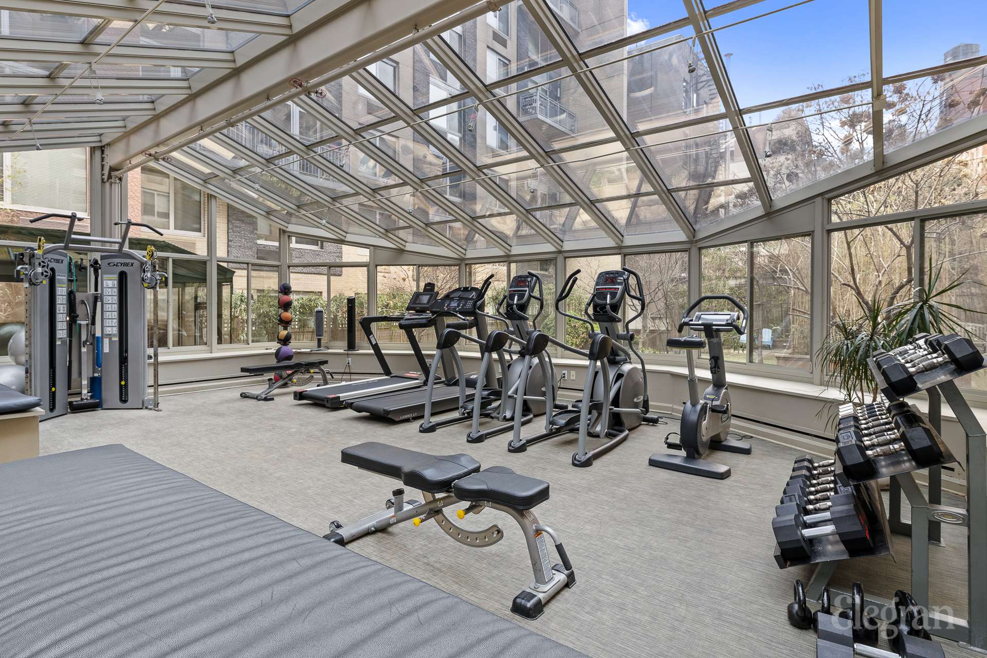 #8 photo, 505 W 47th Street, マンハッタン Hell's Kitchen , NY 10036