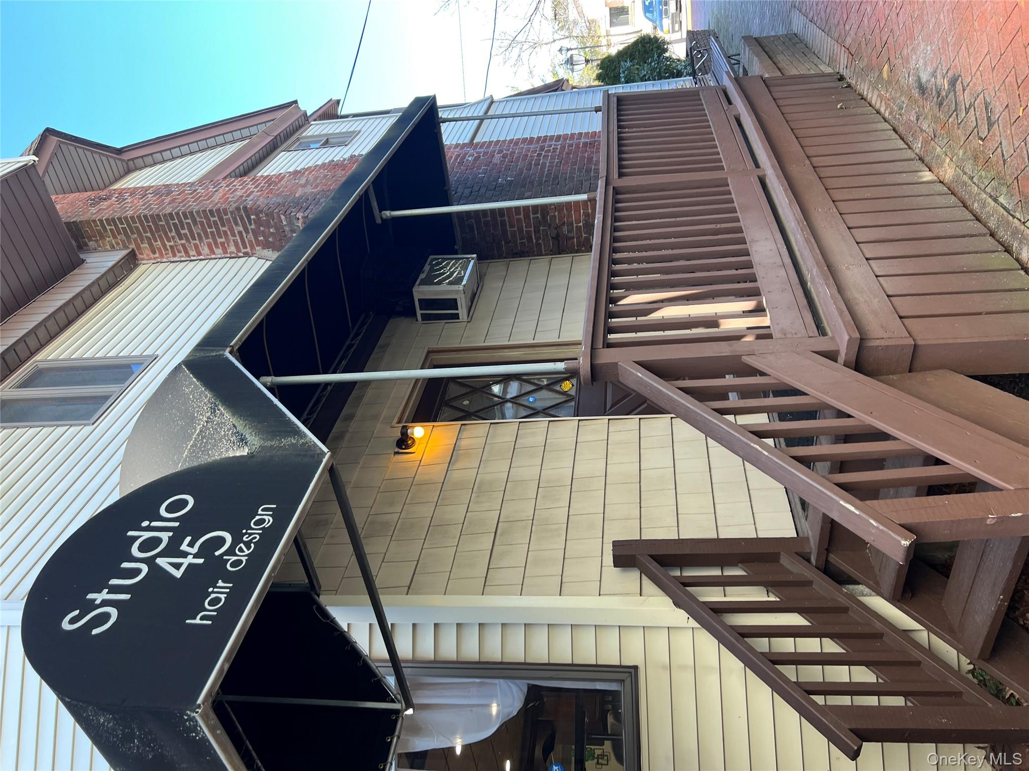 #5 photo, 45 E Main Street, サフォーク郡 Smithtown , NY 11787