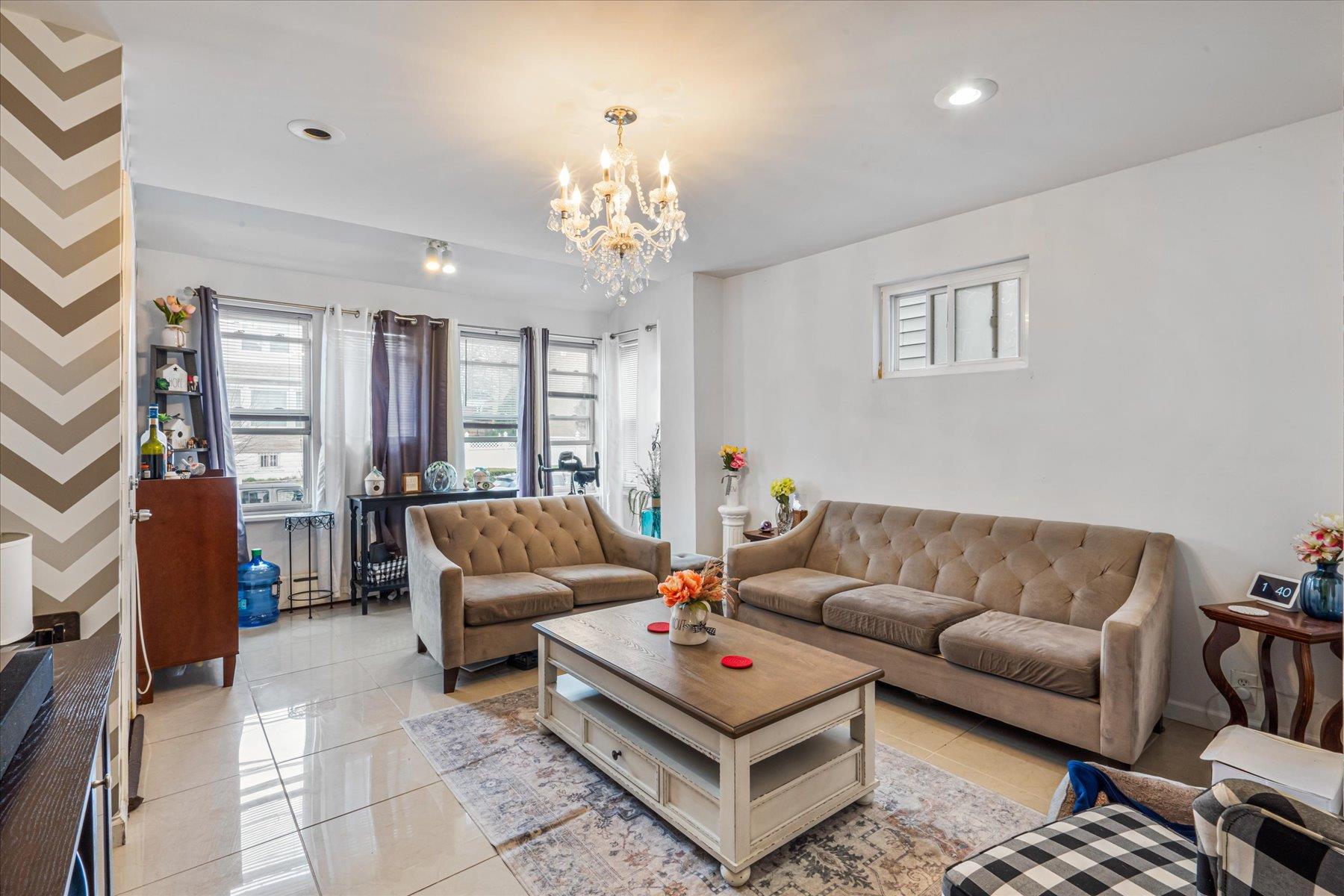 #6 photo, 1865 Mulford Avenue, Bronx , NY 10461