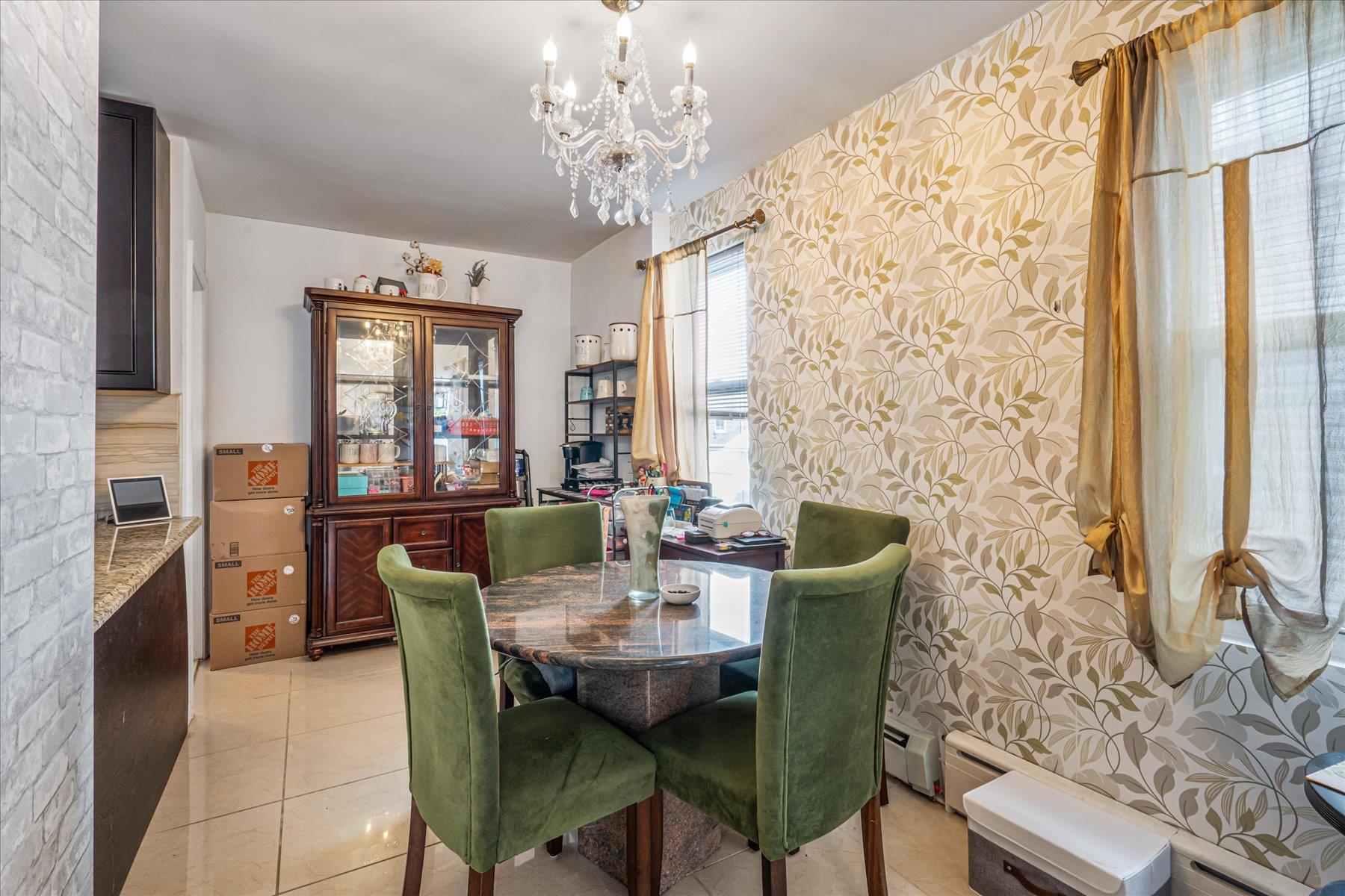 #7 photo, 1865 Mulford Avenue, Bronx , NY 10461