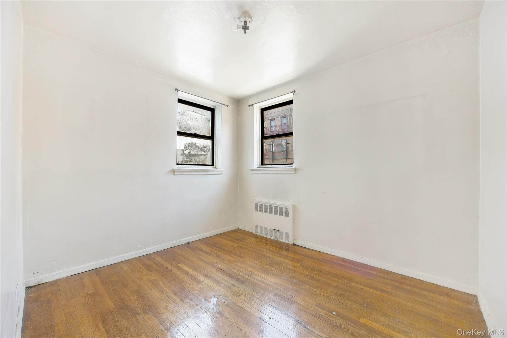 #16 photo, 2830 Briggs Avenue, ブロンクス区 Bronx , NY 10458