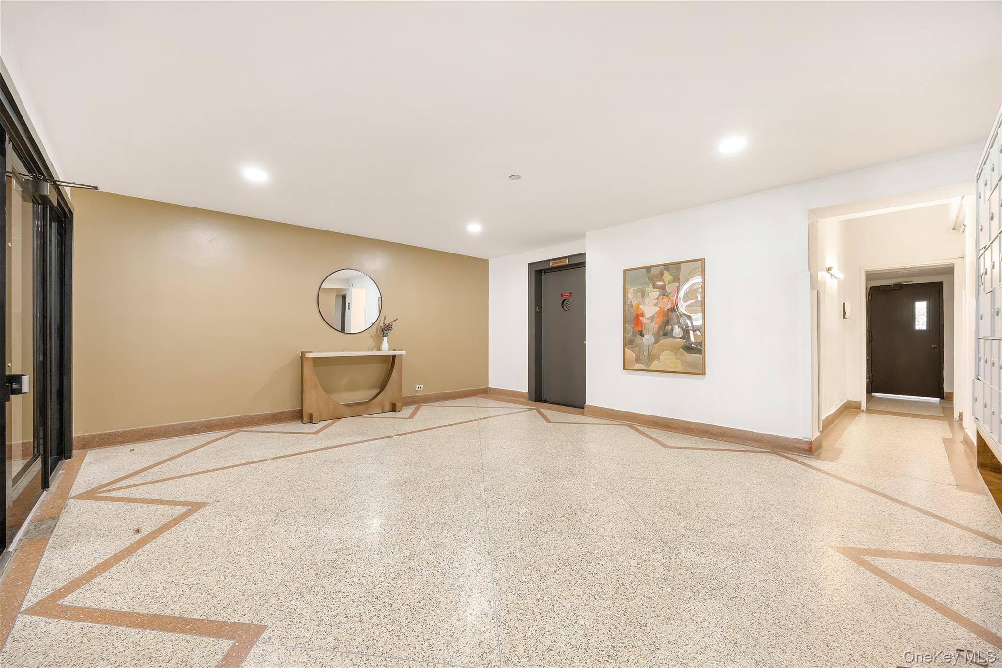 #17 photo, 2830 Briggs Avenue, ブロンクス区 Bronx , NY 10458