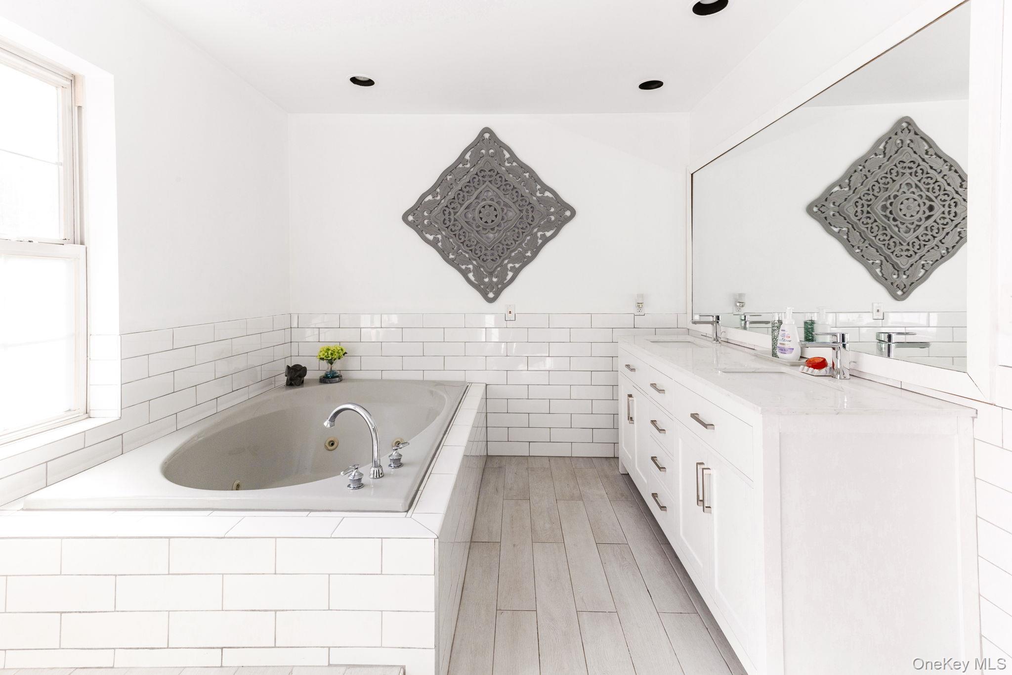 #11 photo, 34 Coventry Circle, Mahopac , NY 10541