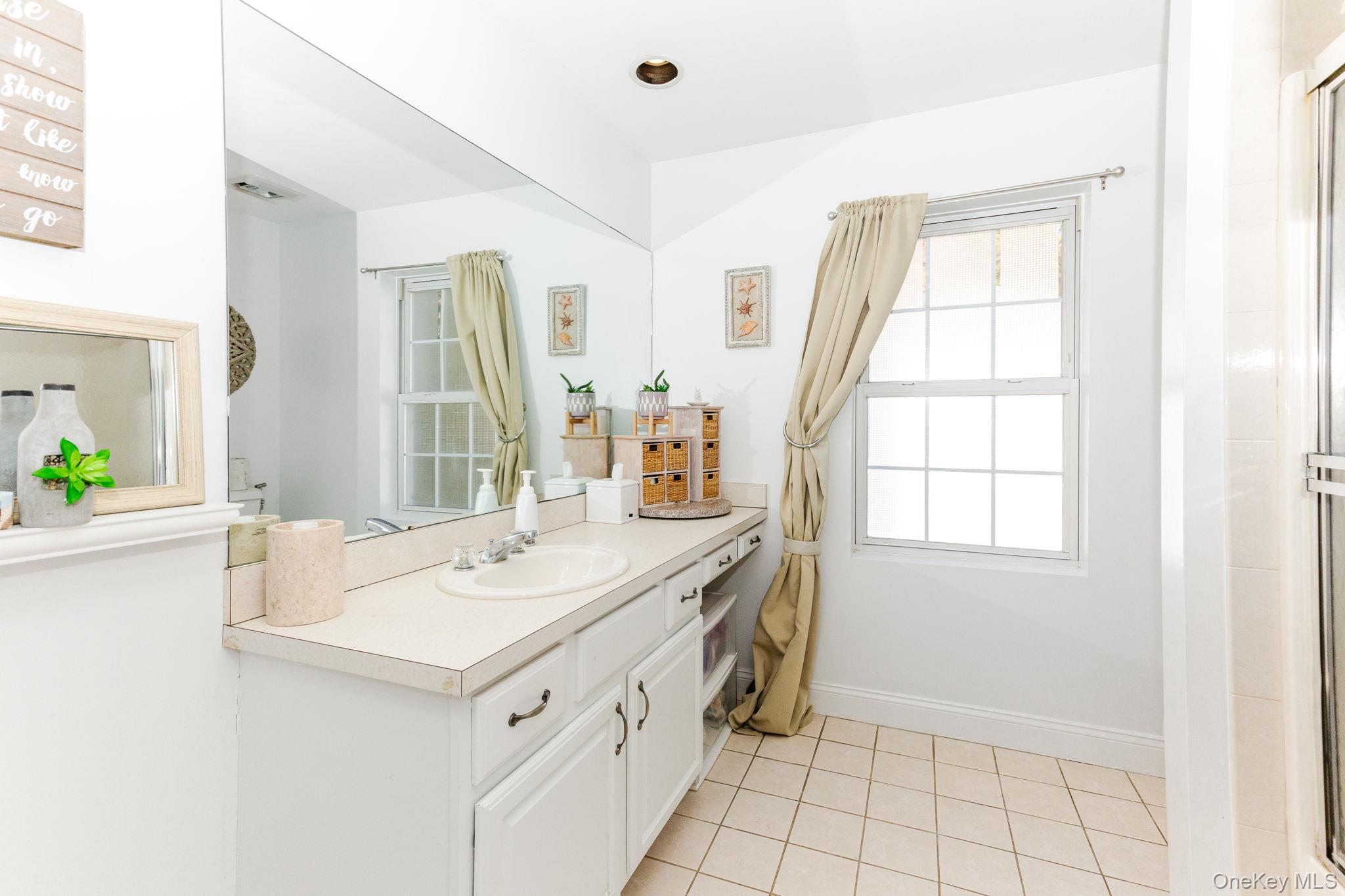 #16 photo, 34 Coventry Circle, Mahopac , NY 10541