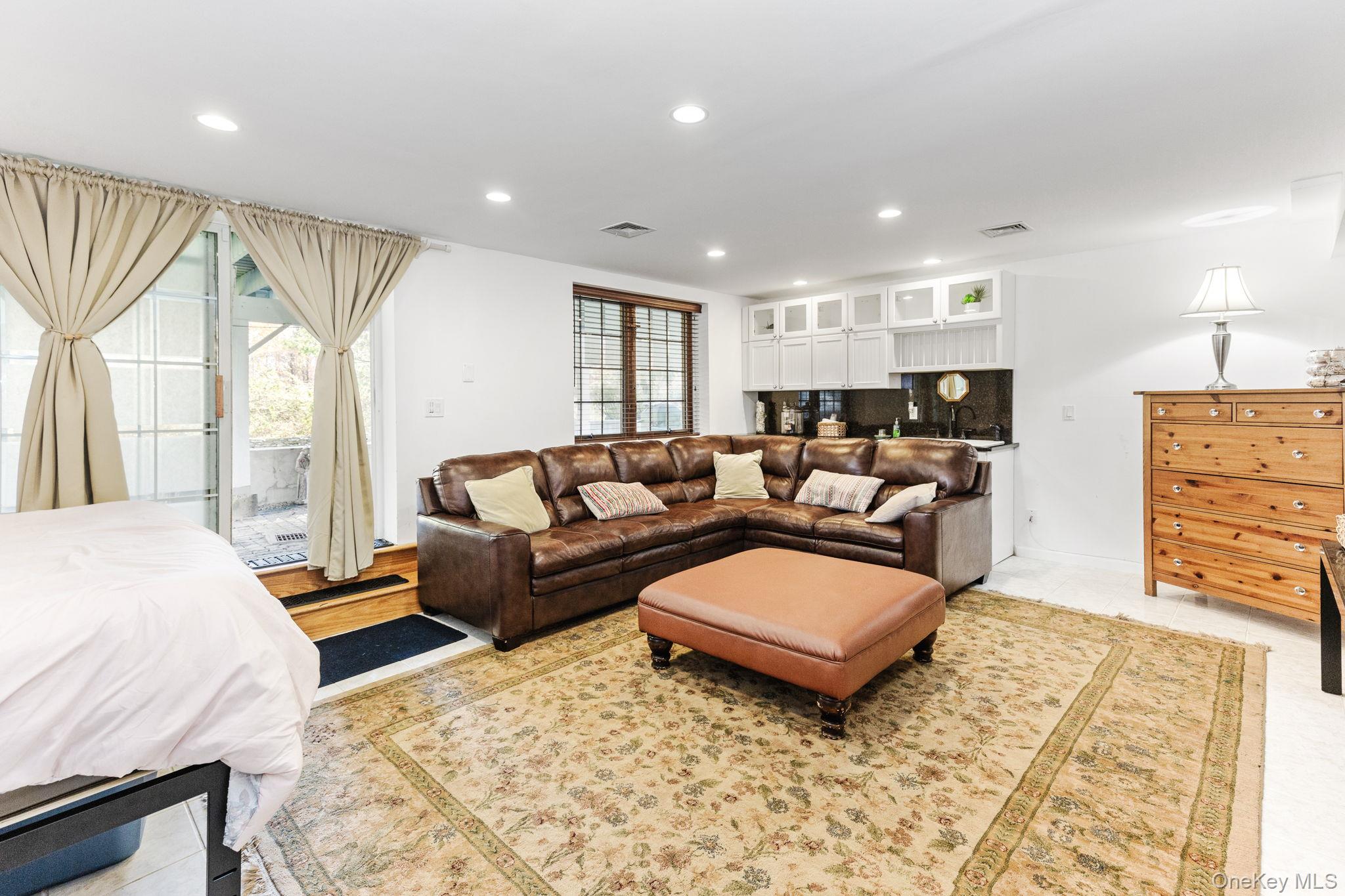 #18 photo, 34 Coventry Circle, Mahopac , NY 10541