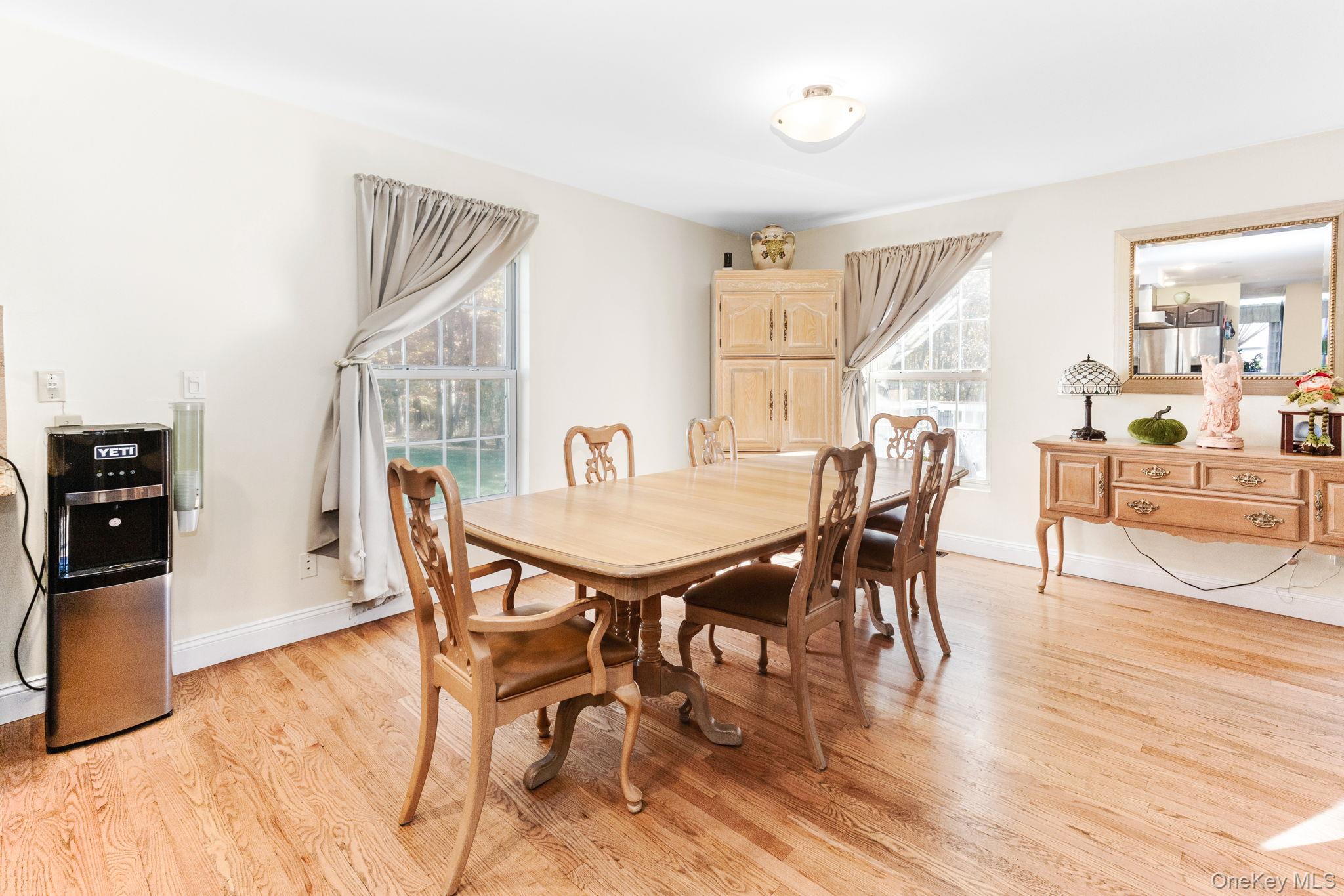 #5 photo, 34 Coventry Circle, Mahopac , NY 10541