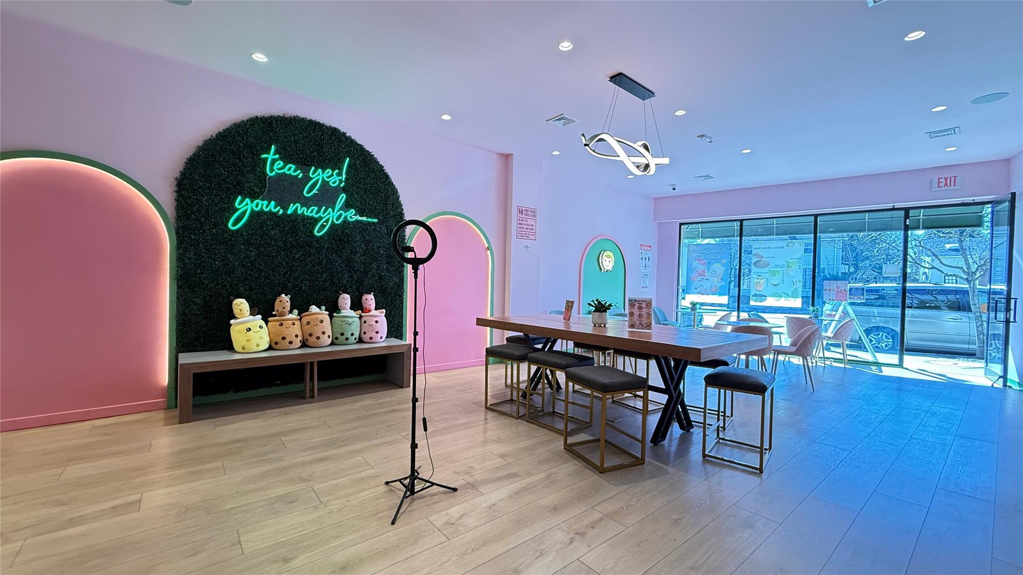 #4 photo, 74A & 74 Hillside Avenue, ナッソー郡 Mineola , NY 11596