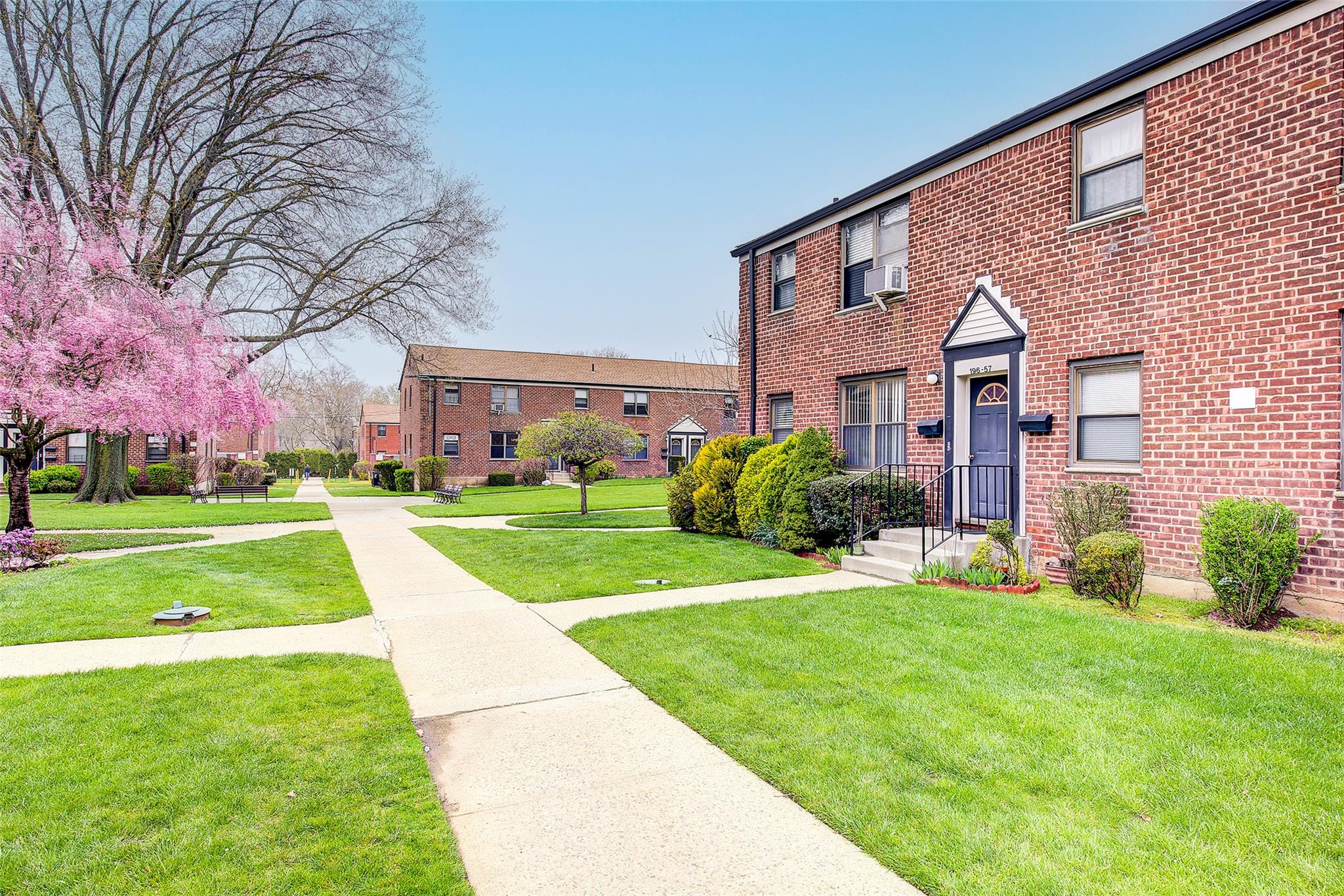 #16 photo, 196-57 69th Avenue, Fresh Meadows , NY 11365