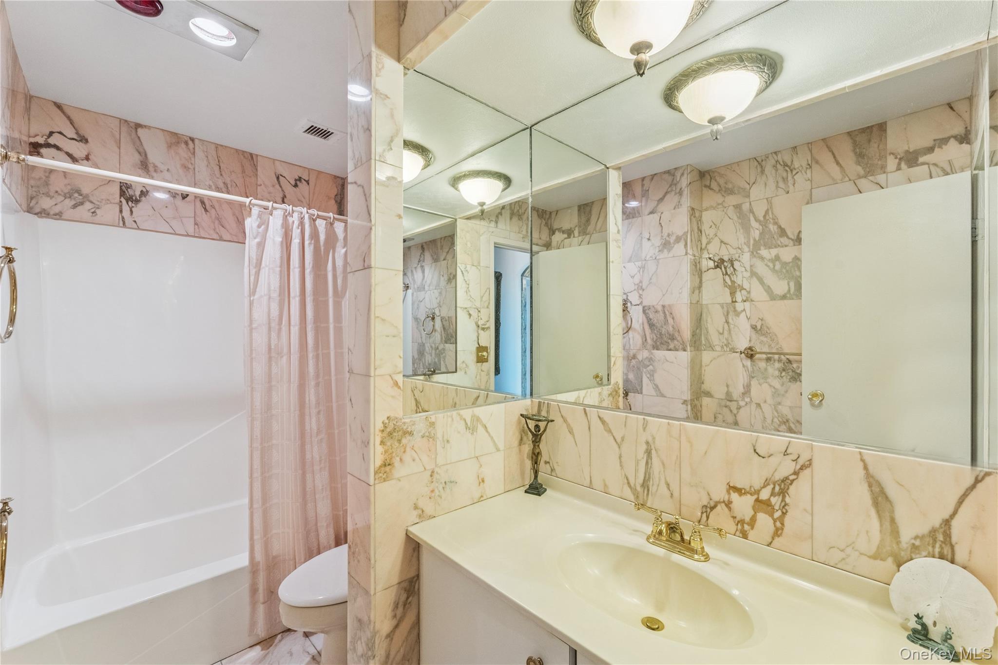 #13 photo, 253 Dune Road, サフォーク郡 Westhampton Beach , NY 11978