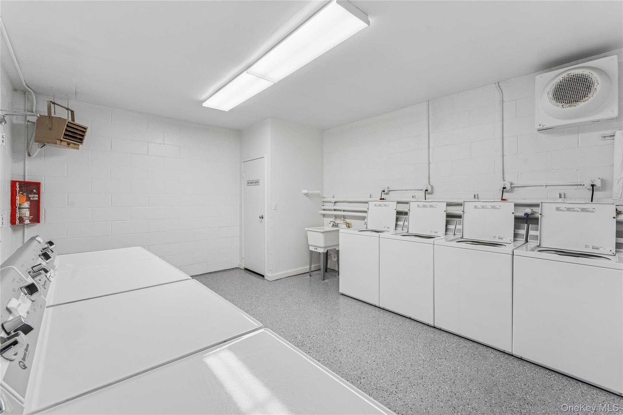 #17 photo, 253 Dune Road, サフォーク郡 Westhampton Beach , NY 11978