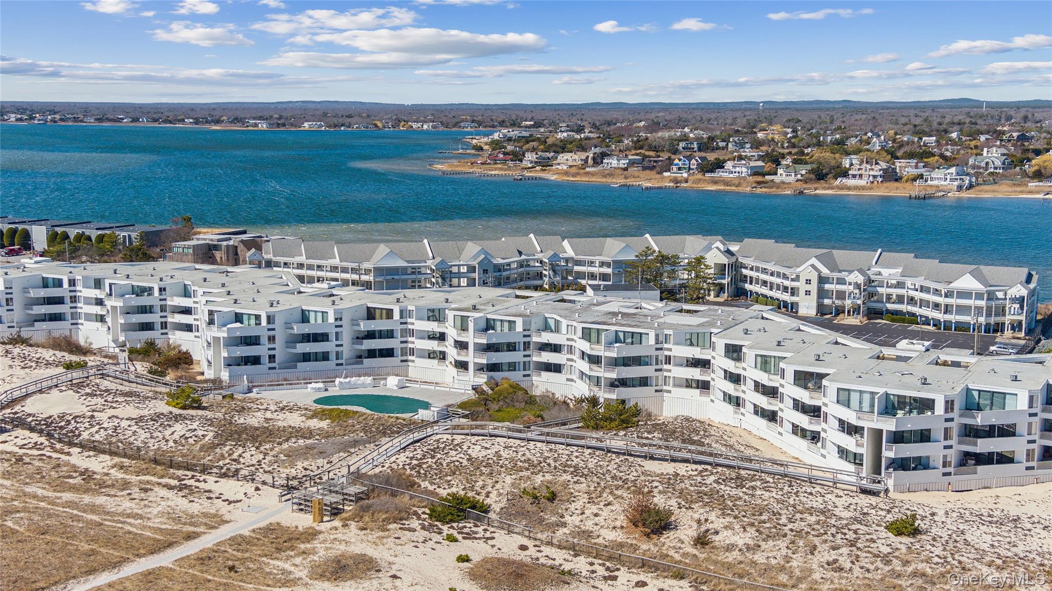 #19 photo, 253 Dune Road, サフォーク郡 Westhampton Beach , NY 11978