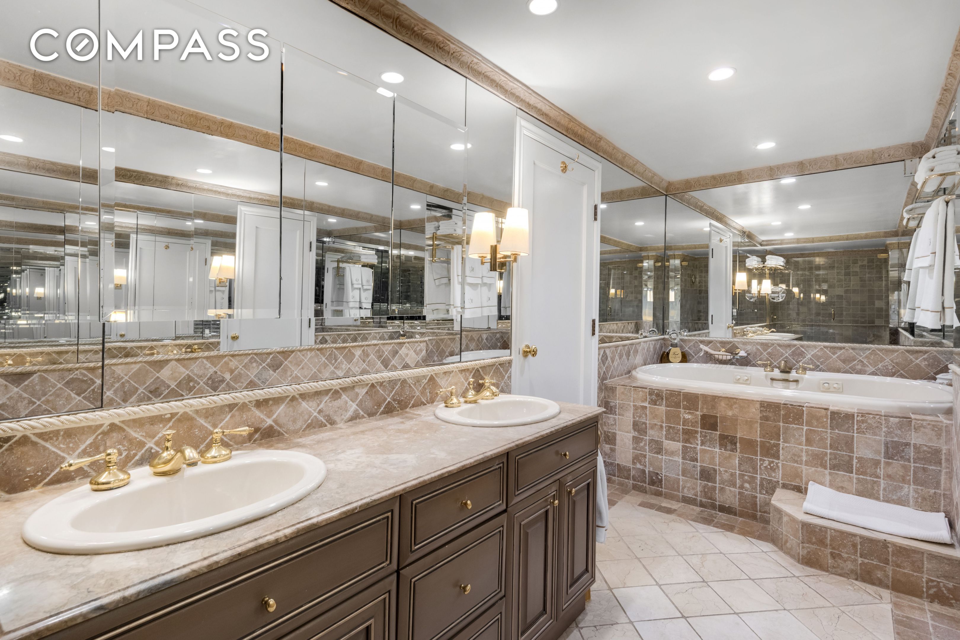 #8 photo, 27 E 65th Street, マンハッタン Lenox Hill , NY 10065